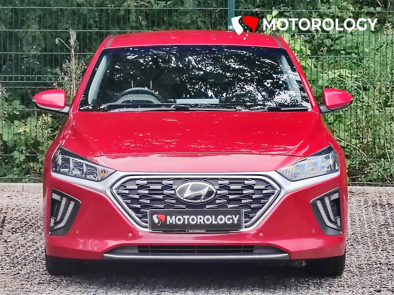 Hyundai IONIQ 1.6 h-GDi 8.9kWh Premium SE Hatchback 5dr Petrol Plug-in Hybrid DCT Euro 6 (s/s) (141 ps)