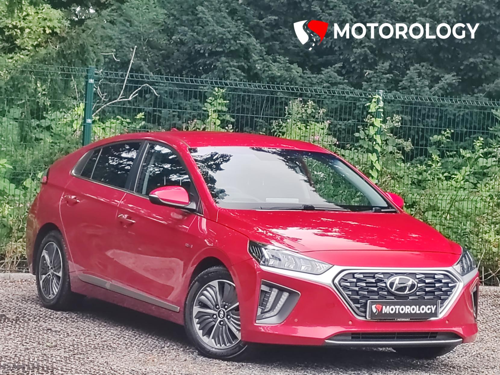 Hyundai IONIQ 1.6 h-GDi 8.9kWh Premium SE Hatchback 5dr Petrol Plug-in Hybrid DCT Euro 6 (s/s) (141 ps)