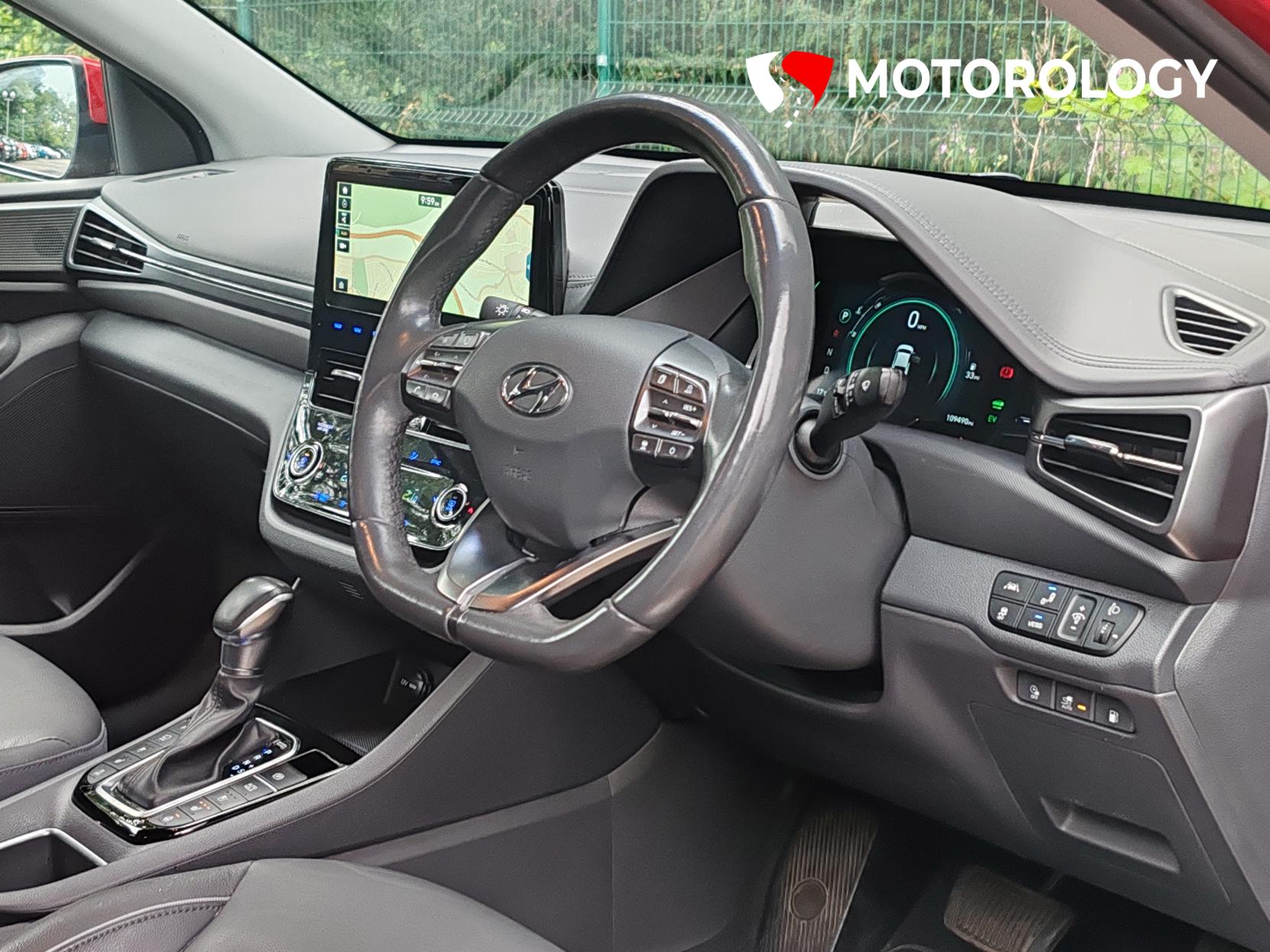 Hyundai IONIQ 1.6 h-GDi 8.9kWh Premium SE Hatchback 5dr Petrol Plug-in Hybrid DCT Euro 6 (s/s) (141 ps)
