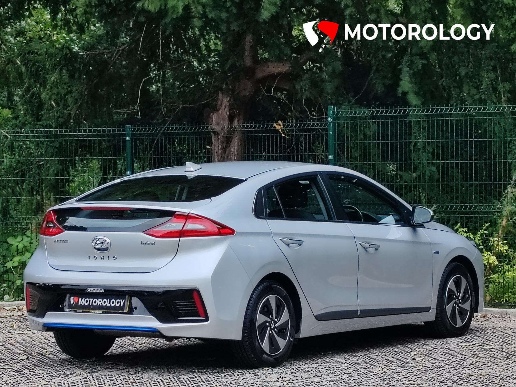 Hyundai IONIQ 1.6 h-GDi GPF Premium Hatchback 5dr Petrol Hybrid DCT Euro 6 (s/s) (141 ps)