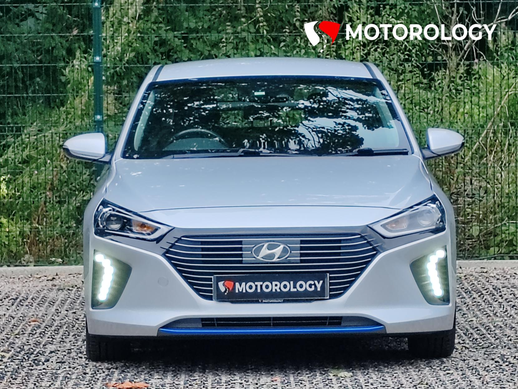 Hyundai IONIQ 1.6 h-GDi GPF Premium Hatchback 5dr Petrol Hybrid DCT Euro 6 (s/s) (141 ps)