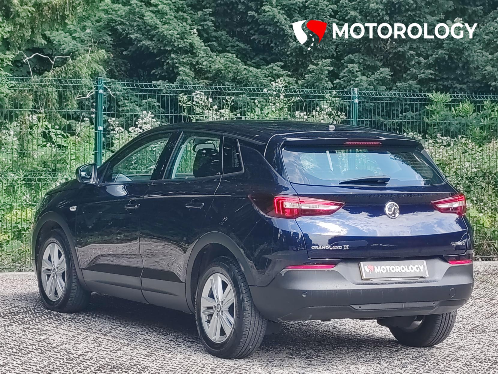 Vauxhall Grandland X 1.5 Turbo D BlueInjection SE SUV 5dr Diesel Manual Euro 6 (s/s) (130 ps)