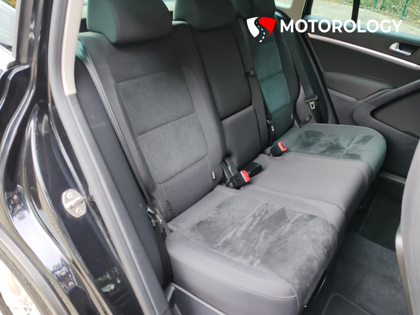 Volkswagen Tiguan 1.4 TSI BlueMotion Tech Match SUV 5dr Petrol Manual 2WD Euro 5 (s/s) (160 ps)