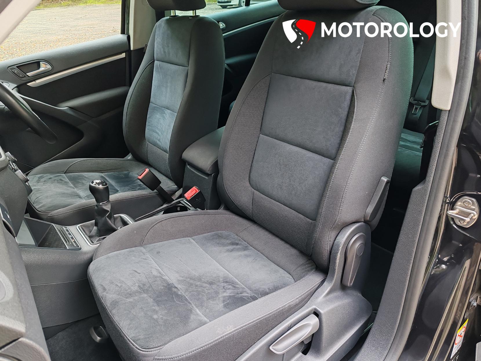 Volkswagen Tiguan 1.4 TSI BlueMotion Tech Match SUV 5dr Petrol Manual 2WD Euro 5 (s/s) (160 ps)