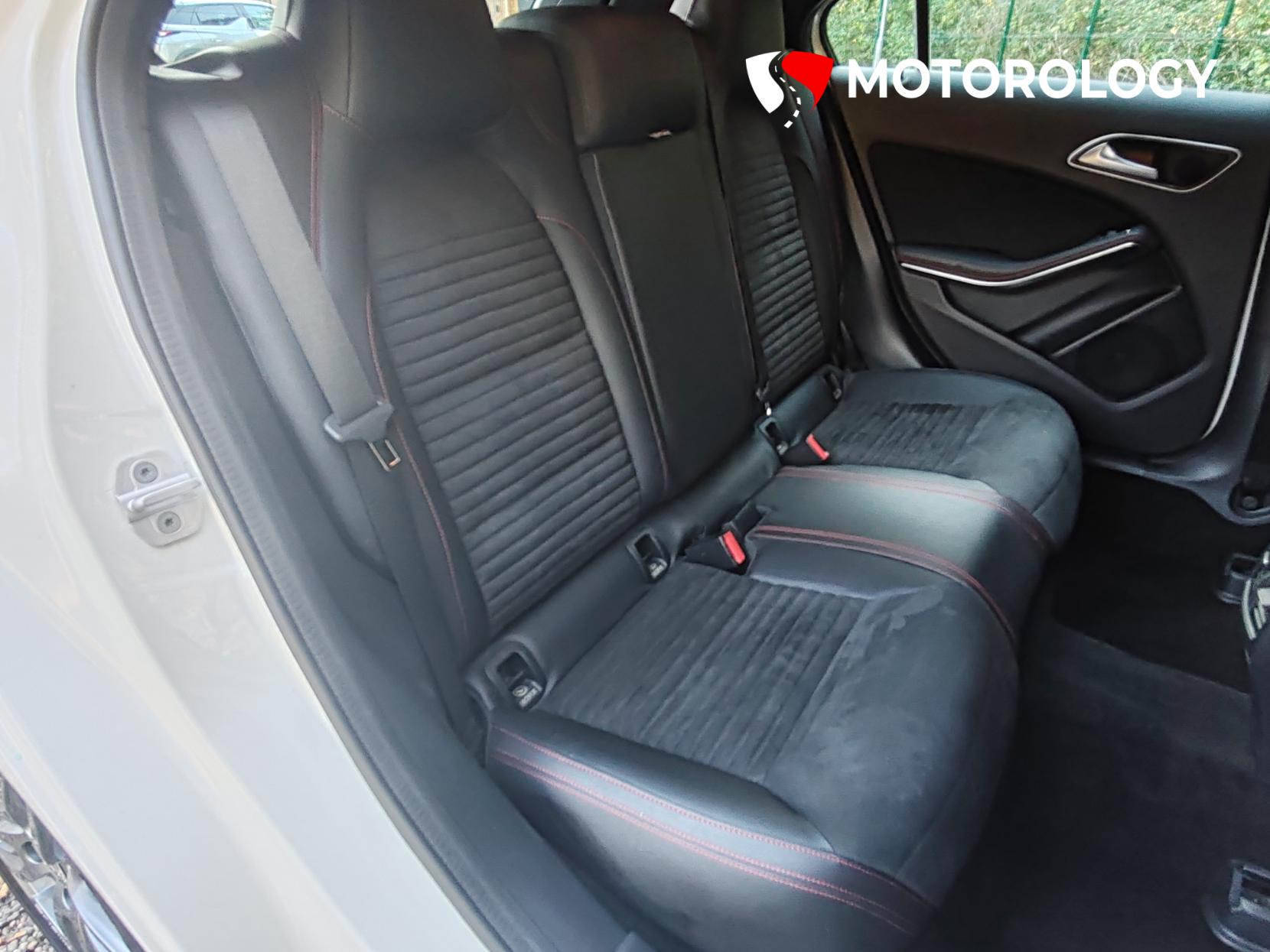 Mercedes-Benz A Class 1.6 A160 AMG Line (Executive) Hatchback 5dr Petrol Manual Euro 6 (s/s) (102 ps)