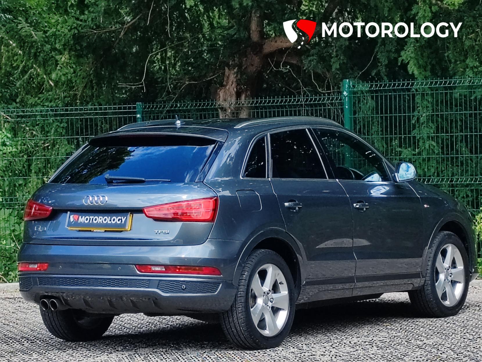 Audi Q3 1.4 TFSI CoD S line SUV 5dr Petrol Manual Euro 6 (s/s) (150 ps)