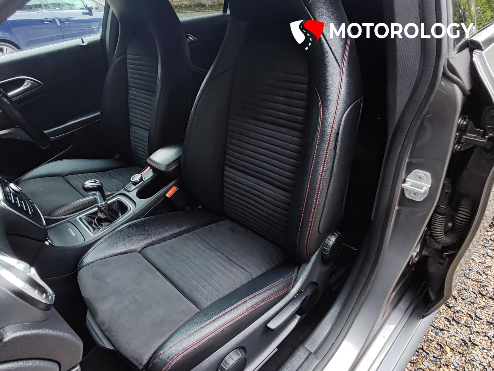 Mercedes-Benz CLA 2.1 CLA200d AMG Sport Coupe 4dr Diesel Manual Euro 6 (s/s) (136 ps)