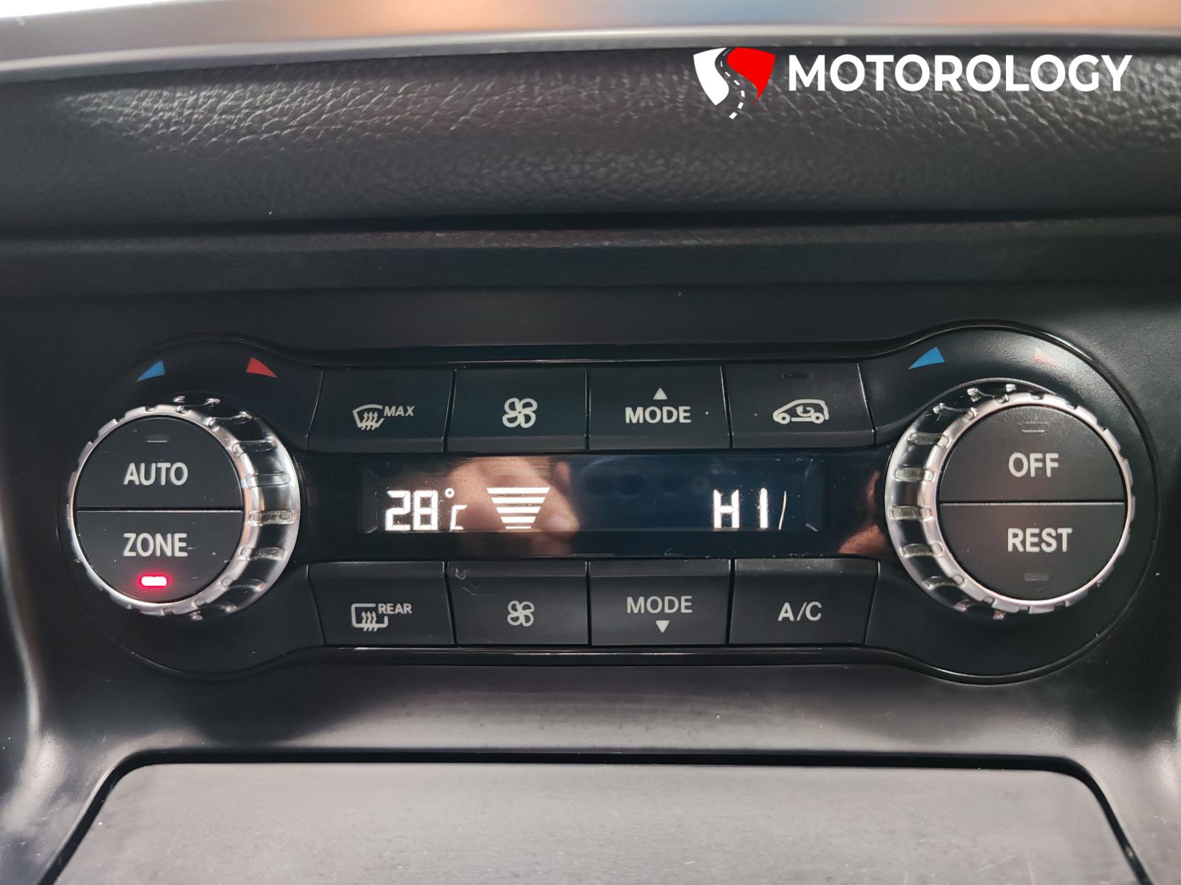 Mercedes-Benz CLA 2.1 CLA200d AMG Sport Coupe 4dr Diesel Manual Euro 6 (s/s) (136 ps)
