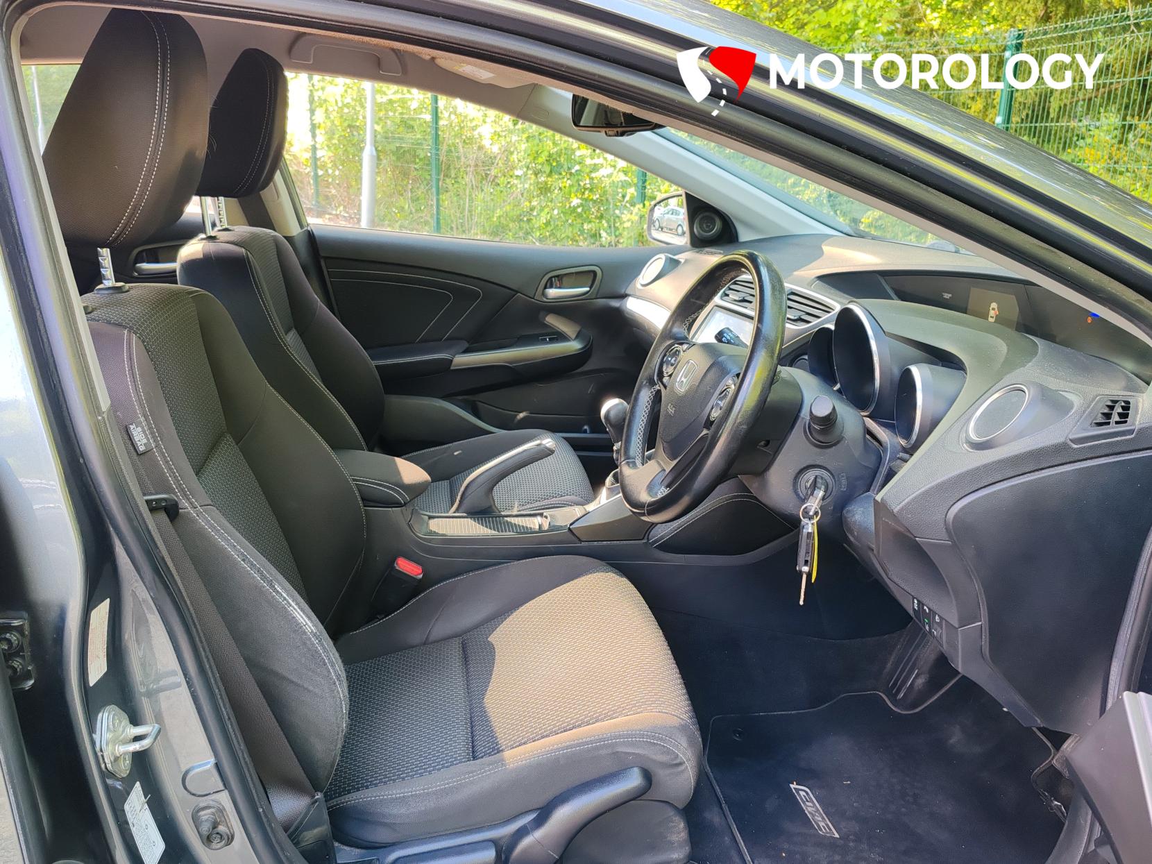 Honda Civic 1.6 i-DTEC SE Plus (Navi) Hatchback 5dr Diesel Manual Euro 5 (s/s) (120 ps)