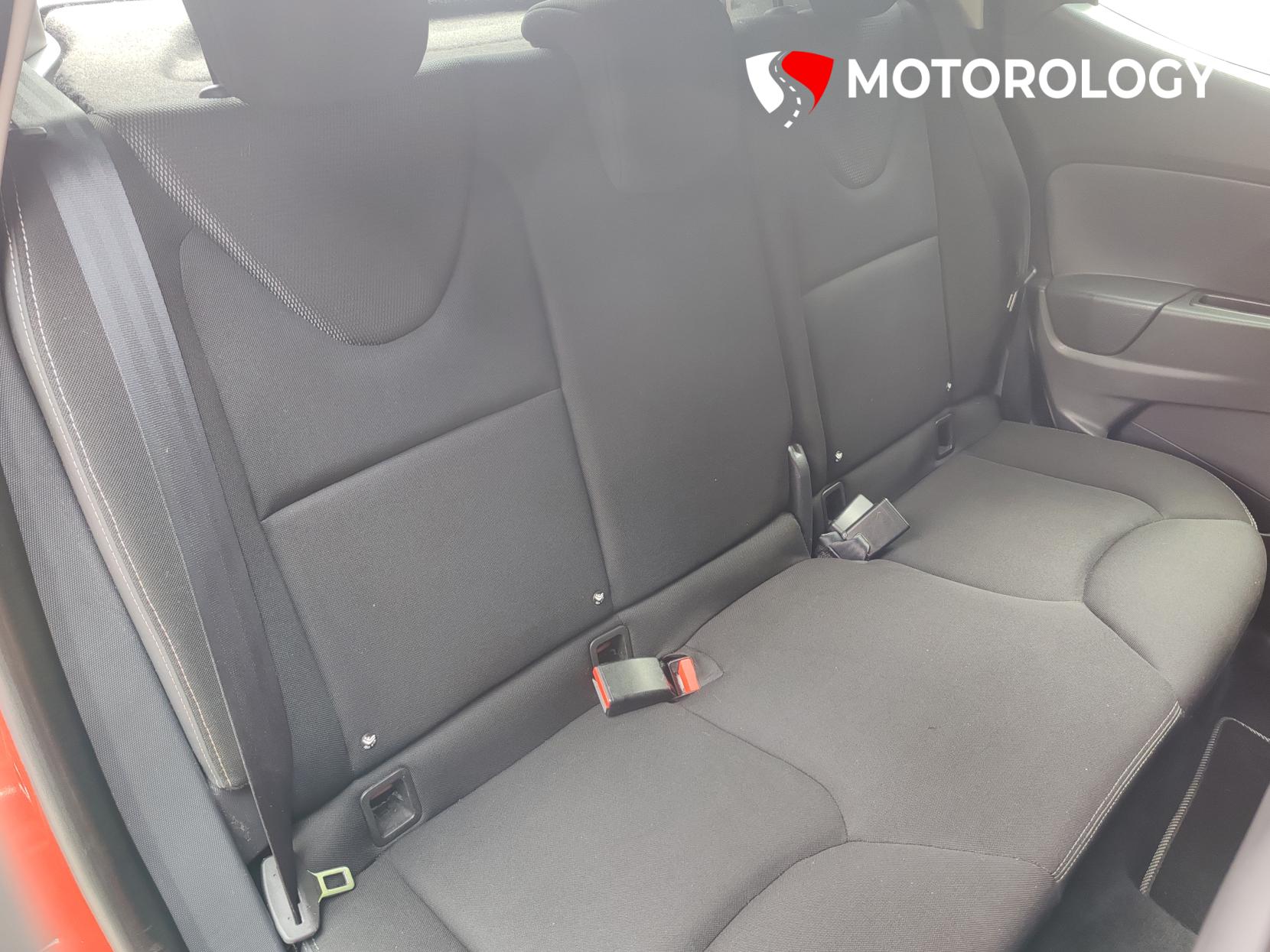 Renault Clio 0.9 TCe ECO Dynamique MediaNav Hatchback 5dr Petrol Manual Euro 5 (s/s) (90 ps)