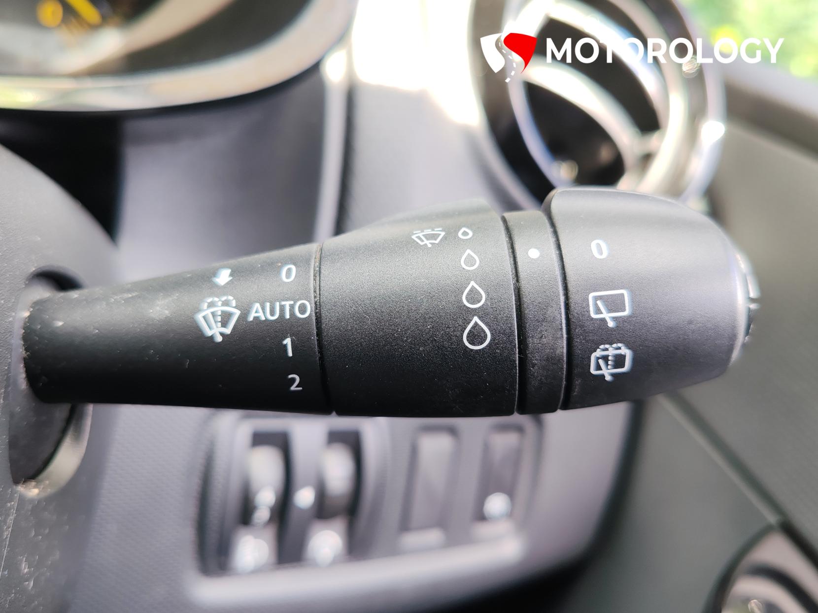 Renault Clio 0.9 TCe ECO Dynamique MediaNav Hatchback 5dr Petrol Manual Euro 5 (s/s) (90 ps)
