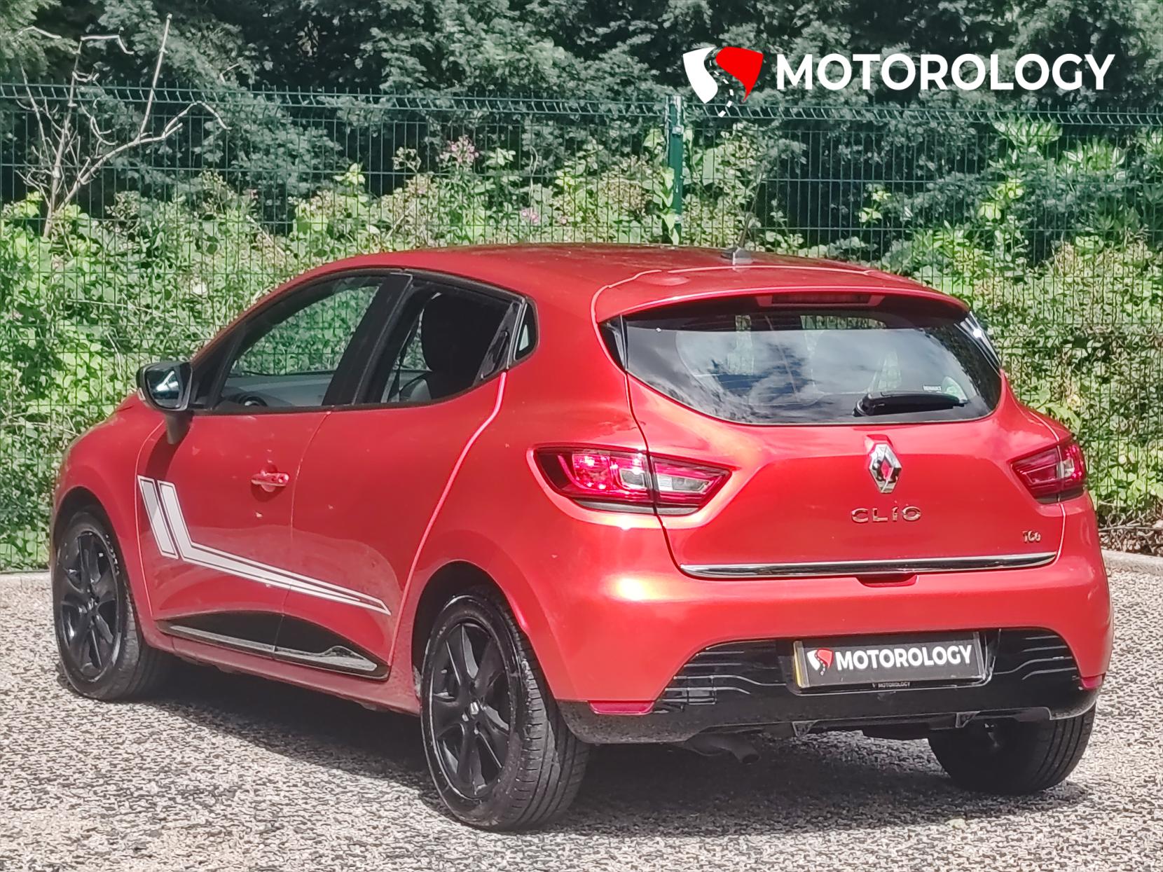 Renault Clio 0.9 TCe ECO Dynamique MediaNav Hatchback 5dr Petrol Manual Euro 5 (s/s) (90 ps)