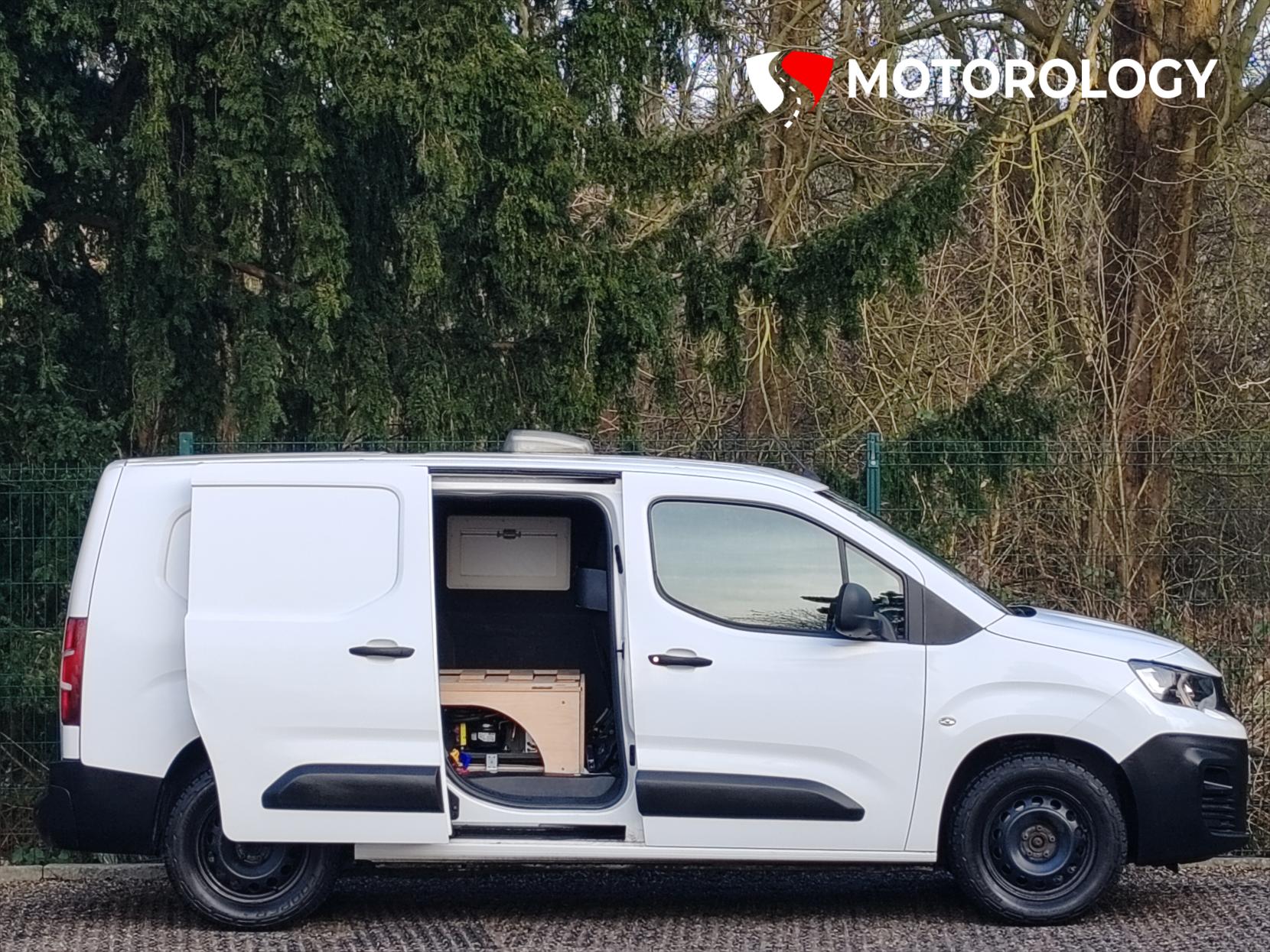 Peugeot Partner 1.6 BlueHDi 950 Professional Long Panel Van 6dr Diesel Manual LWB Euro 6 (s/s) (100 bhp)