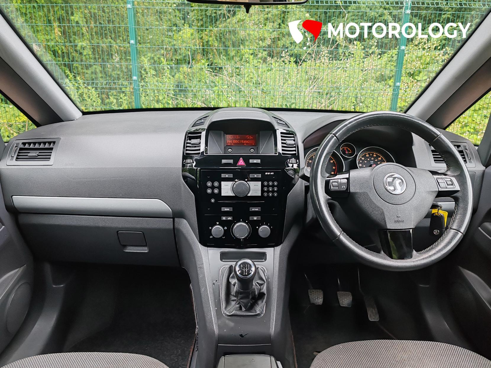 Vauxhall Zafira 1.6 16V Exclusiv MPV 5dr Petrol Manual Euro 5 (115 ps)