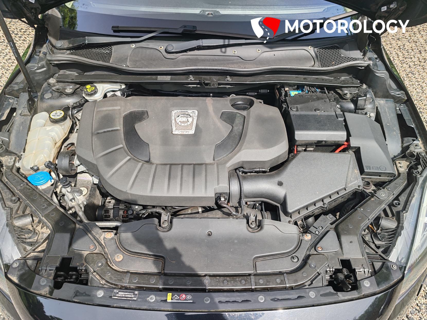 Volvo V40 2.0 D3 SE Lux Nav Hatchback 5dr Diesel Geartronic Euro 5 (s/s) (150 ps)