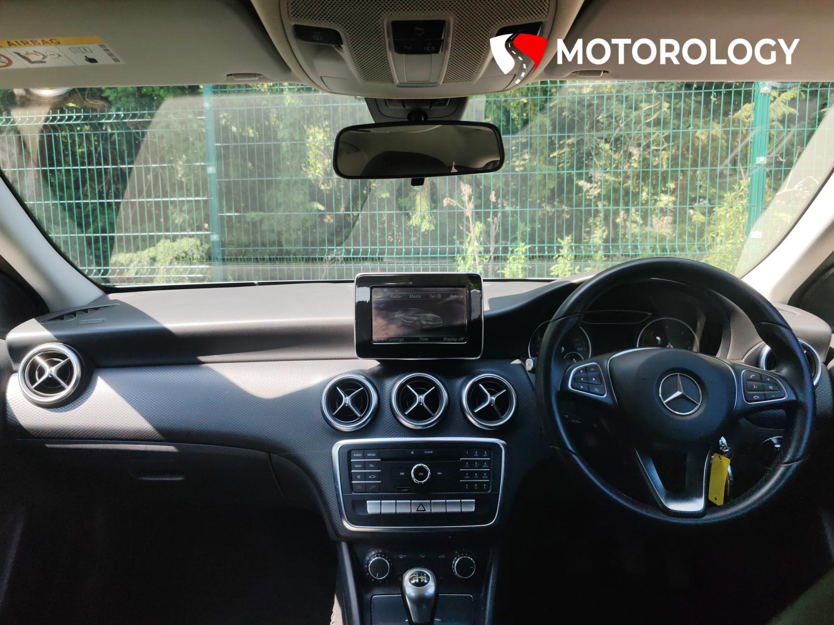 Mercedes-Benz A Class 1.5 A180d SE Hatchback 5dr Diesel Manual Euro 6 (s/s) (109 ps)