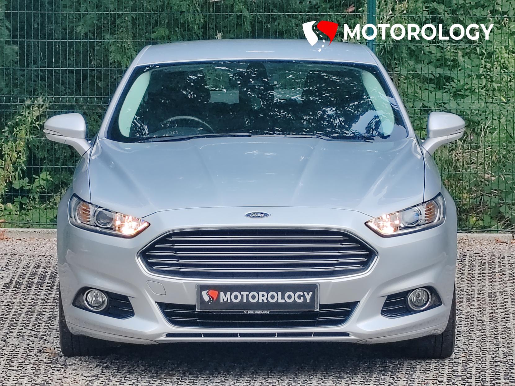 Ford Mondeo 2.0 TDCi Titanium Hatchback 5dr Diesel Manual Euro 6 (s/s) (150 ps)