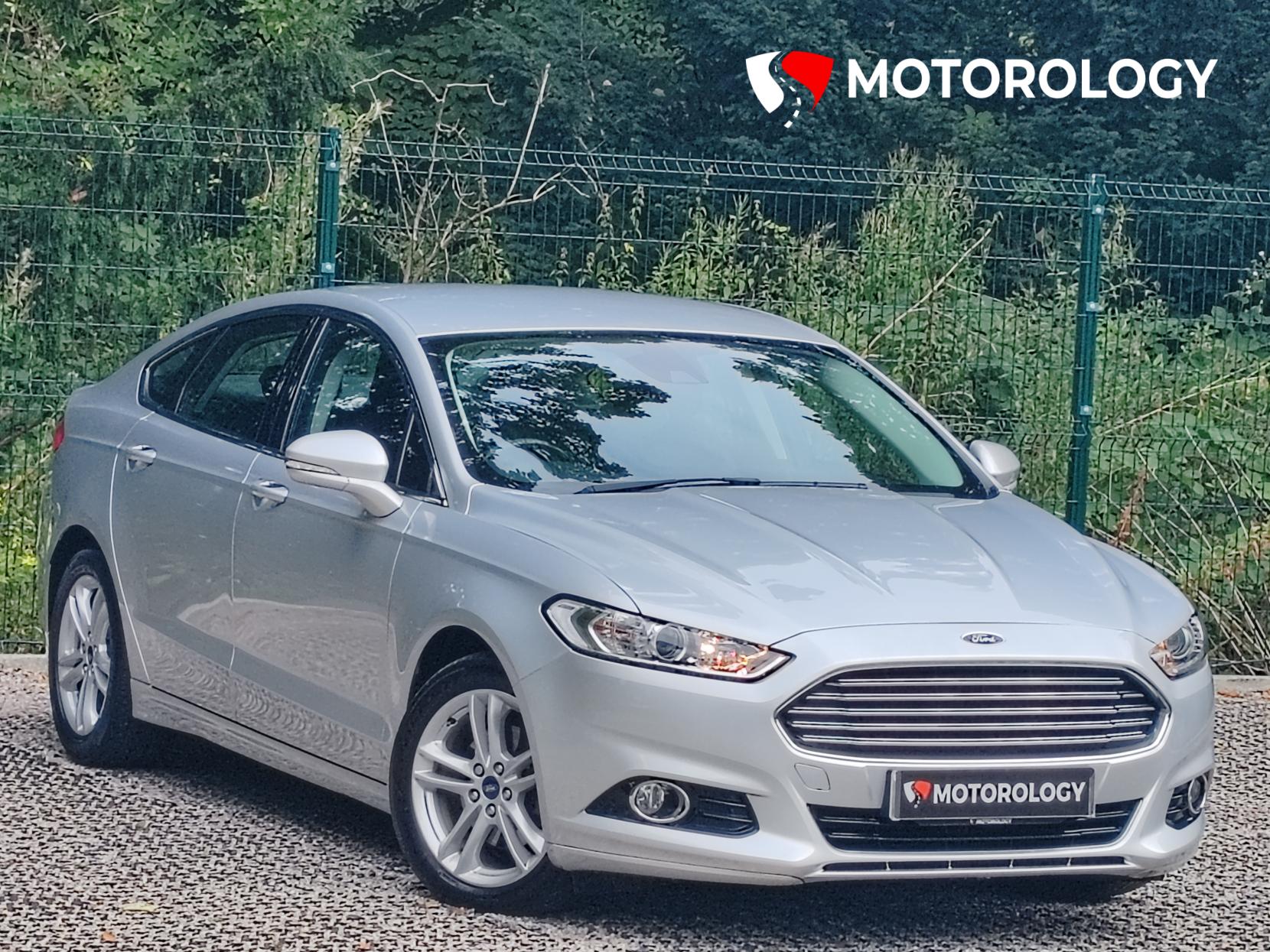 Ford Mondeo 2.0 TDCi Titanium Hatchback 5dr Diesel Manual Euro 6 (s/s) (150 ps)