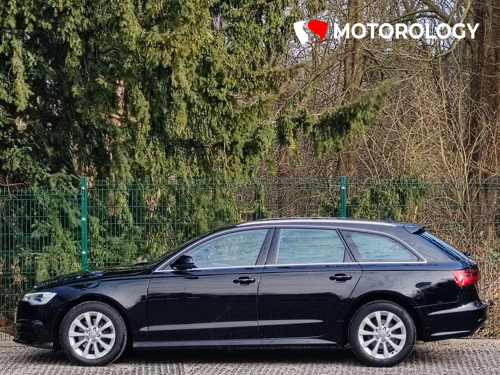 Audi A6 Avant 2.0 TDI ultra SE Executive Estate 5dr Diesel Manual Euro 6 (s/s) (190 ps)