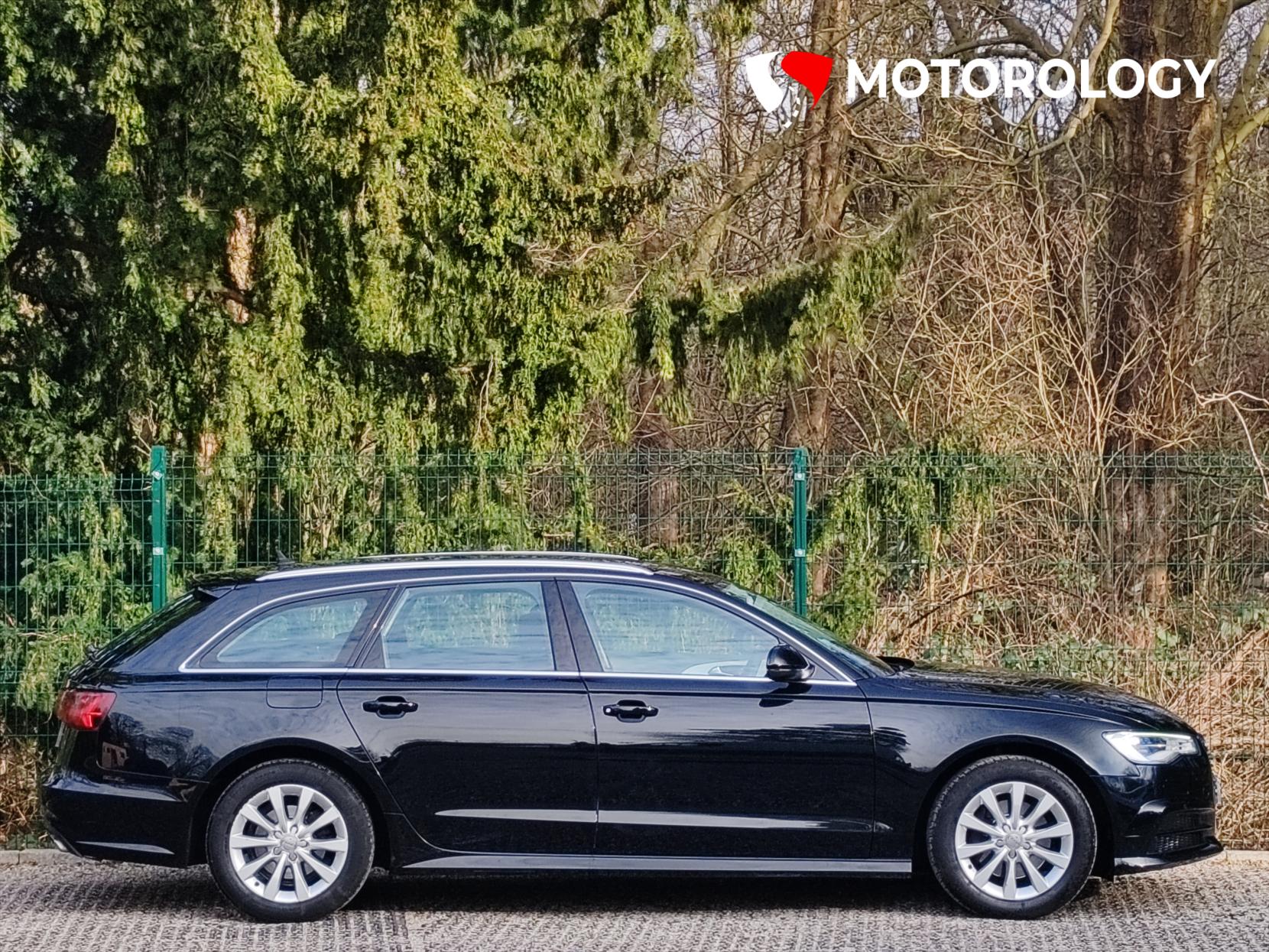 Audi A6 Avant 2.0 TDI ultra SE Executive Estate 5dr Diesel Manual Euro 6 (s/s) (190 ps)