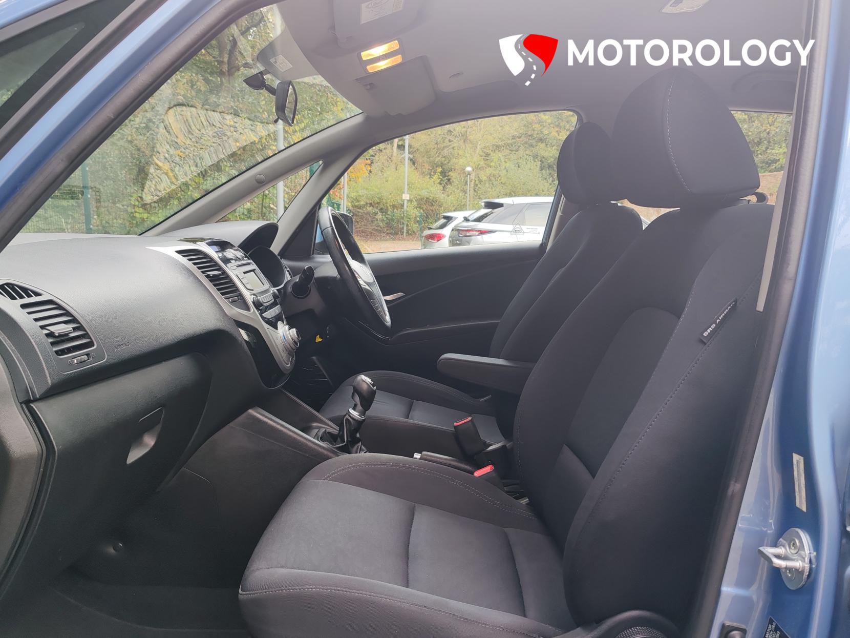 Hyundai ix20 1.4 Active Hatchback 5dr Petrol Manual Euro 5 (90 bhp)