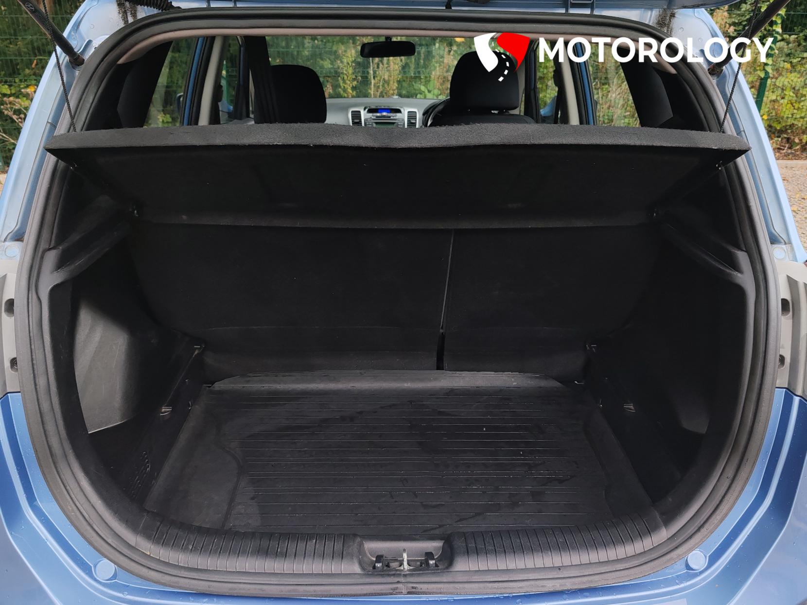 Hyundai ix20 1.4 Active Hatchback 5dr Petrol Manual Euro 5 (90 bhp)