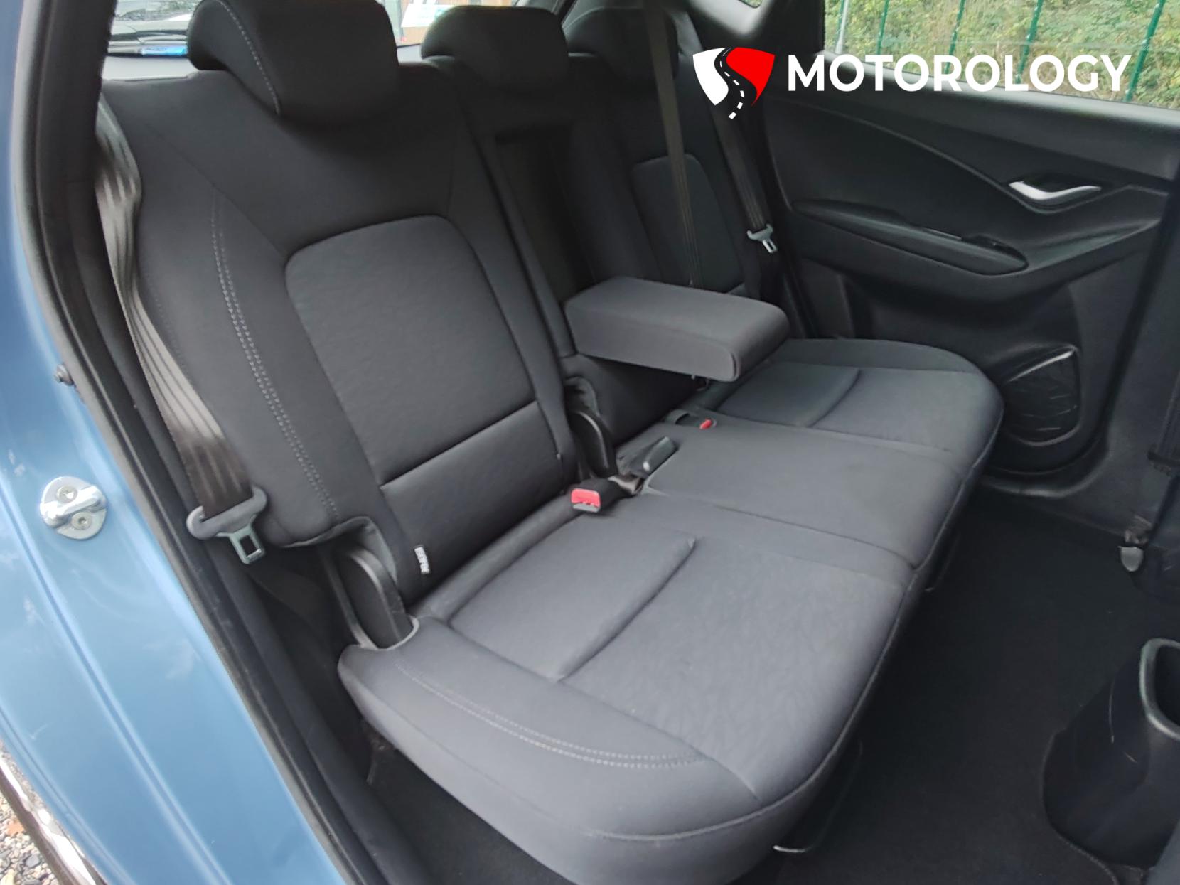 Hyundai ix20 1.4 Active Hatchback 5dr Petrol Manual Euro 5 (90 bhp)