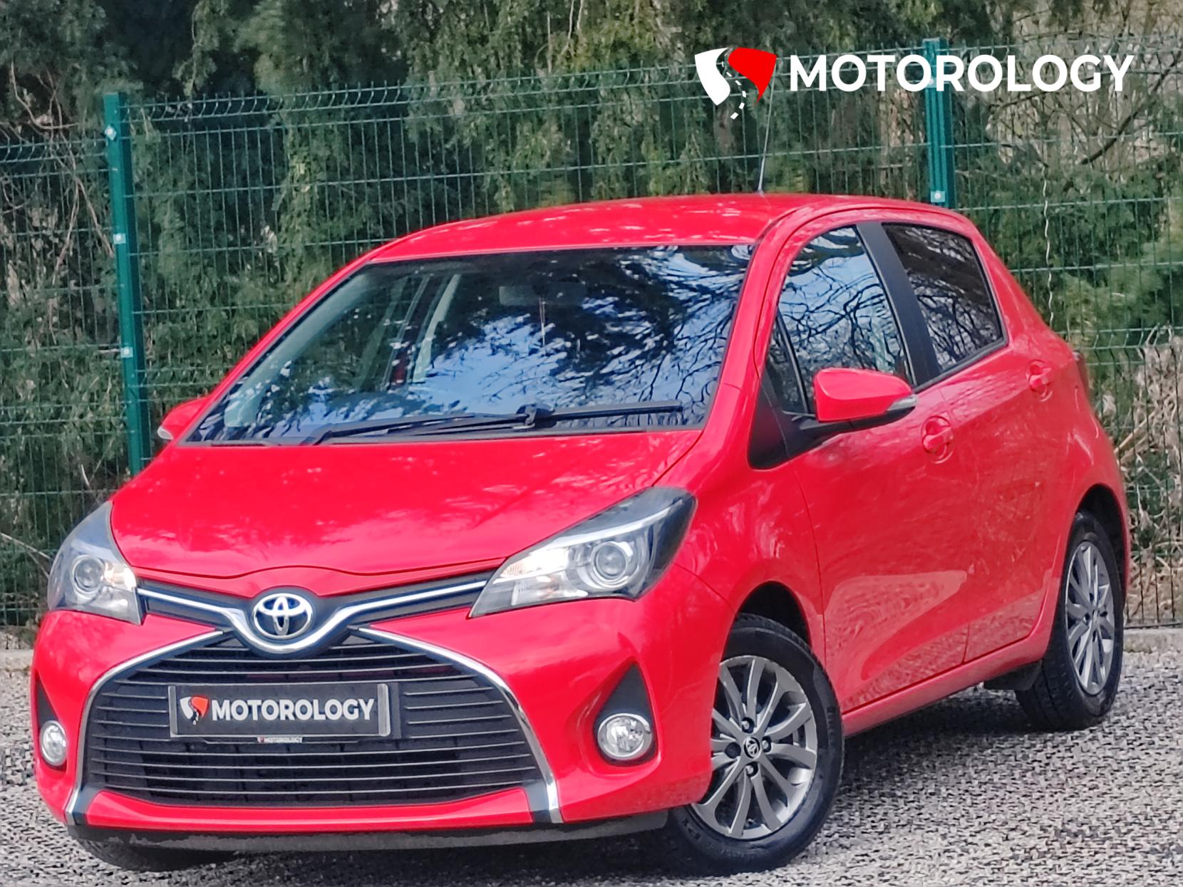 Toyota Yaris 1.33 Dual VVT-i Icon Hatchback 5dr Petrol Manual Euro 6 (99 ps)