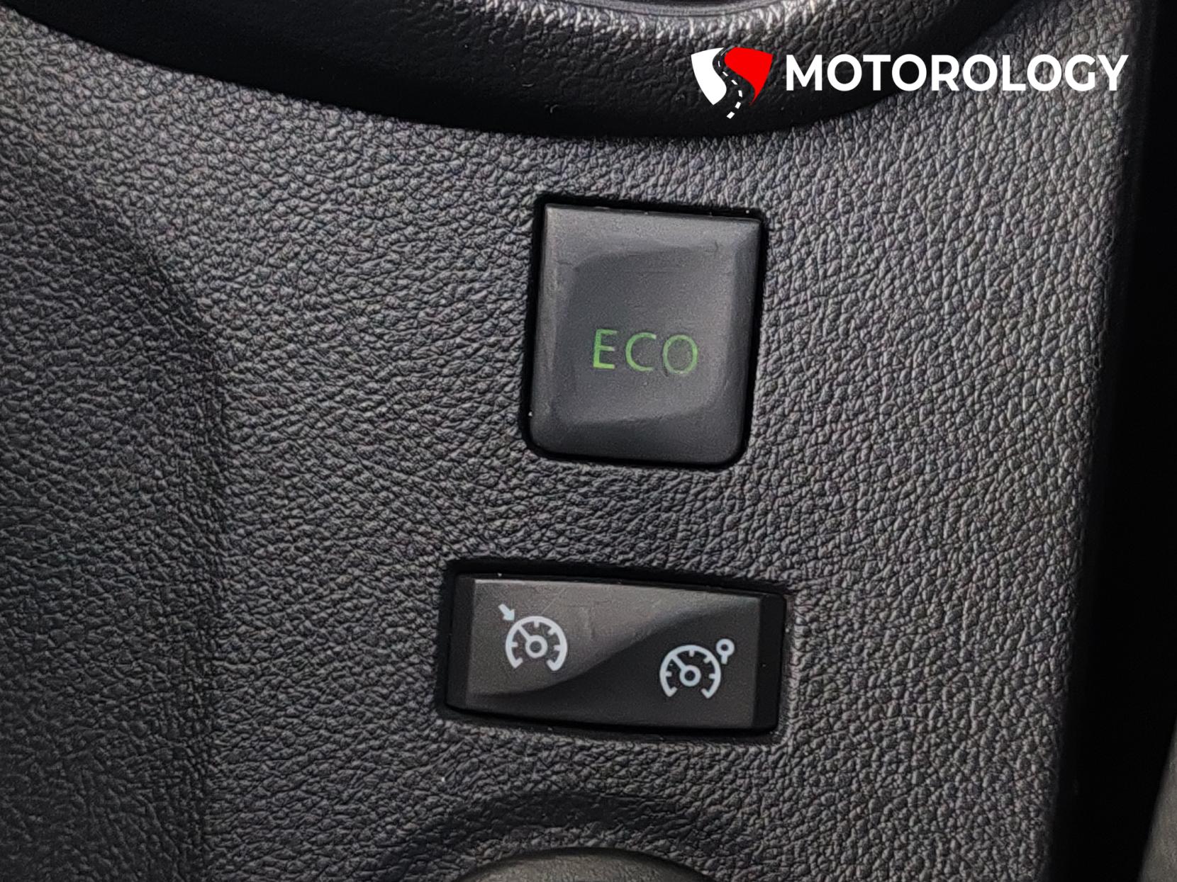 Renault Captur 1.5 dCi ENERGY GT Line SUV 5dr Diesel Manual Euro 6 (s/s) (90 ps)