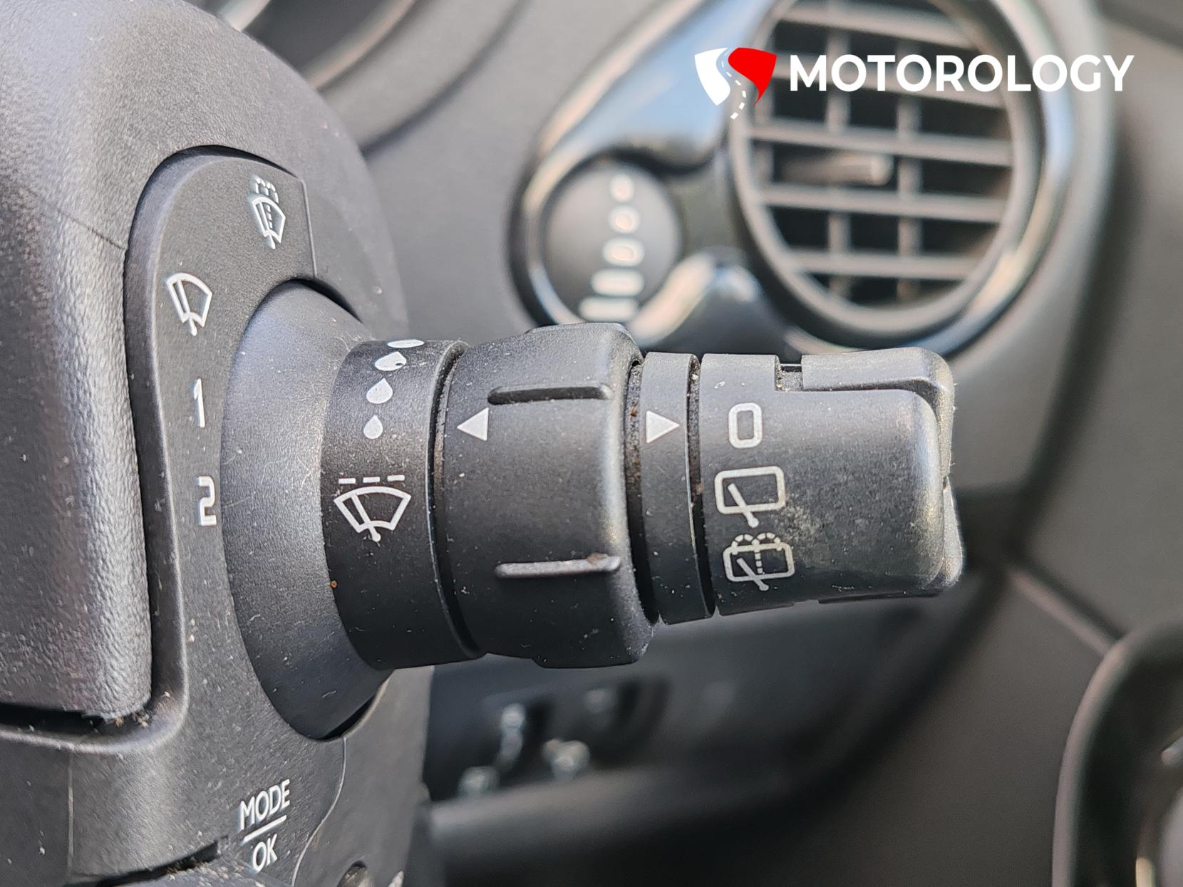 Renault Clio 1.5 dCi Dynamique TomTom Hatchback 5dr Diesel Manual Euro 5 (88 ps)