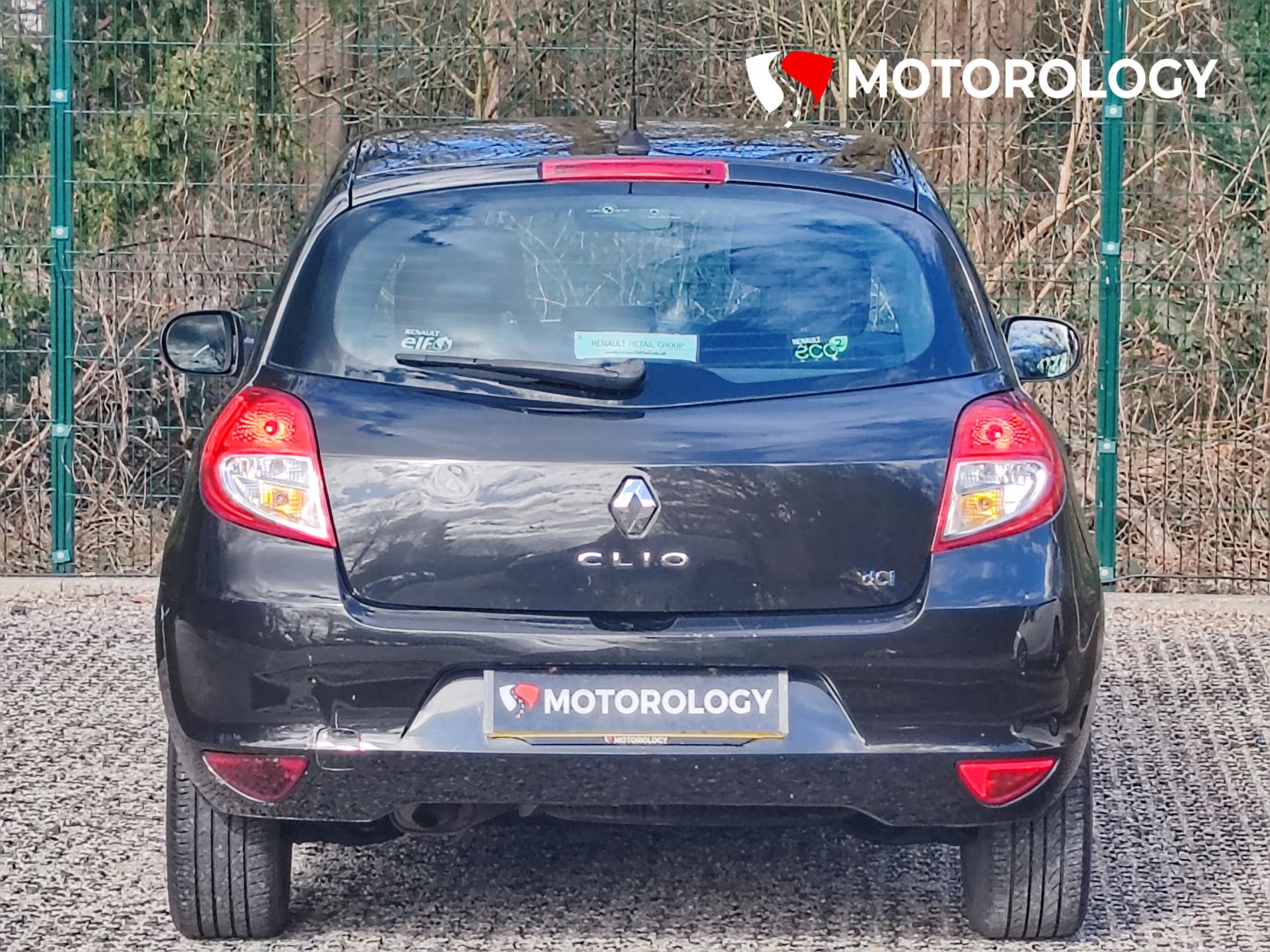 Renault Clio 1.5 dCi Dynamique TomTom Hatchback 5dr Diesel Manual Euro 5 (88 ps)