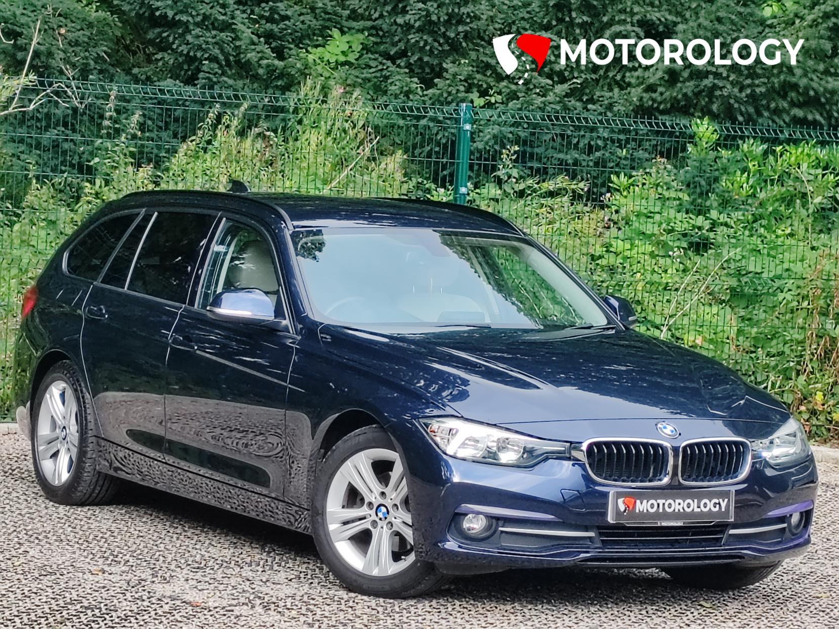 BMW 3 Series 1.5 318i Sport Touring 5dr Petrol Manual Euro 6 (s/s) (136 ps)