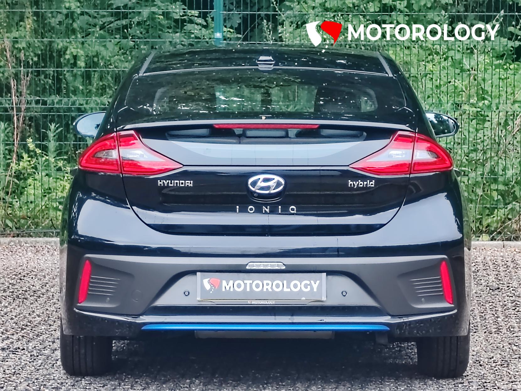 Hyundai IONIQ 1.6 h-GDi Premium SE Hatchback 5dr Petrol Hybrid DCT Euro 6 (s/s) (141 ps)
