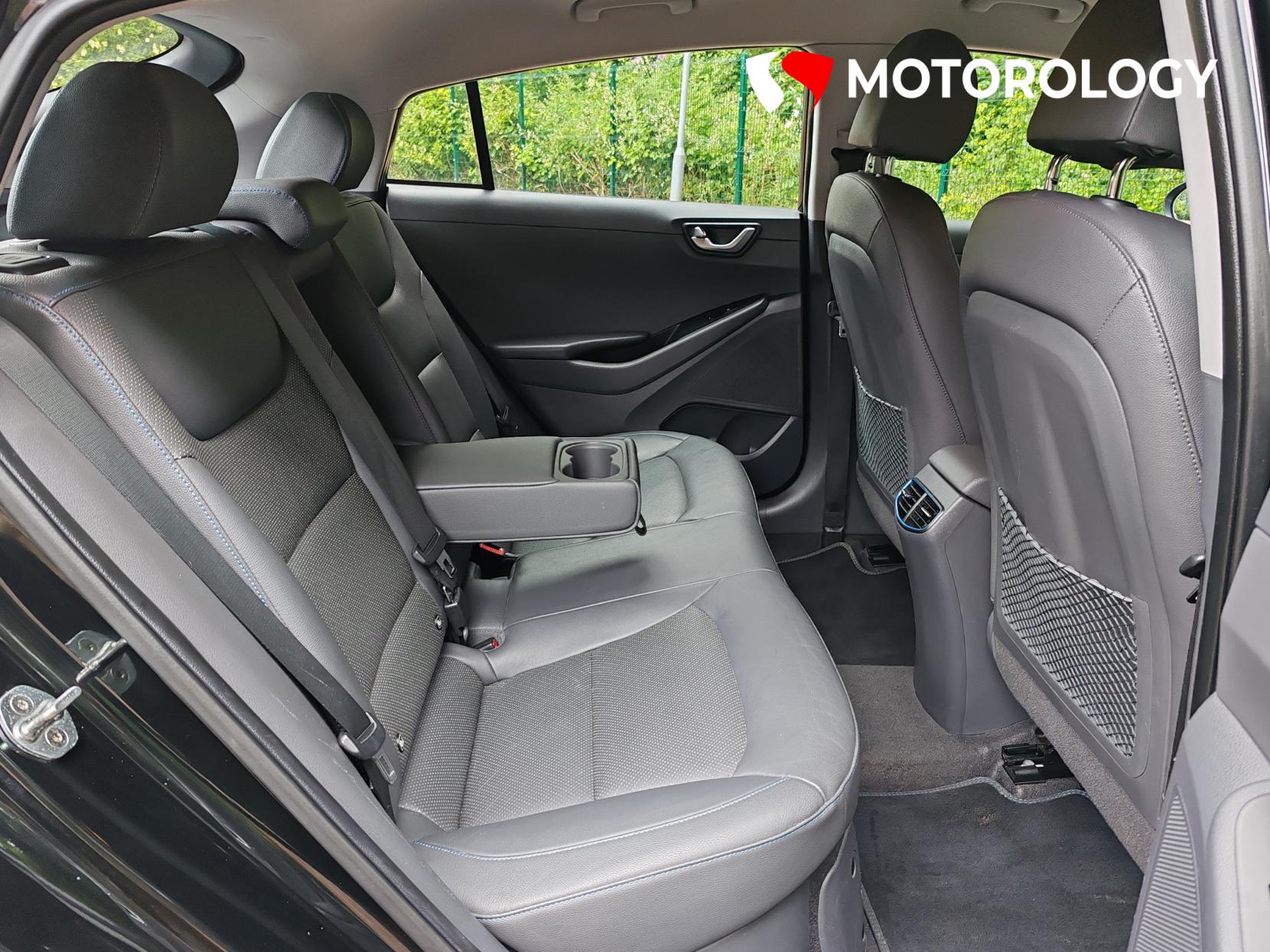 Hyundai IONIQ 1.6 h-GDi Premium SE Hatchback 5dr Petrol Hybrid DCT Euro 6 (s/s) (141 ps)