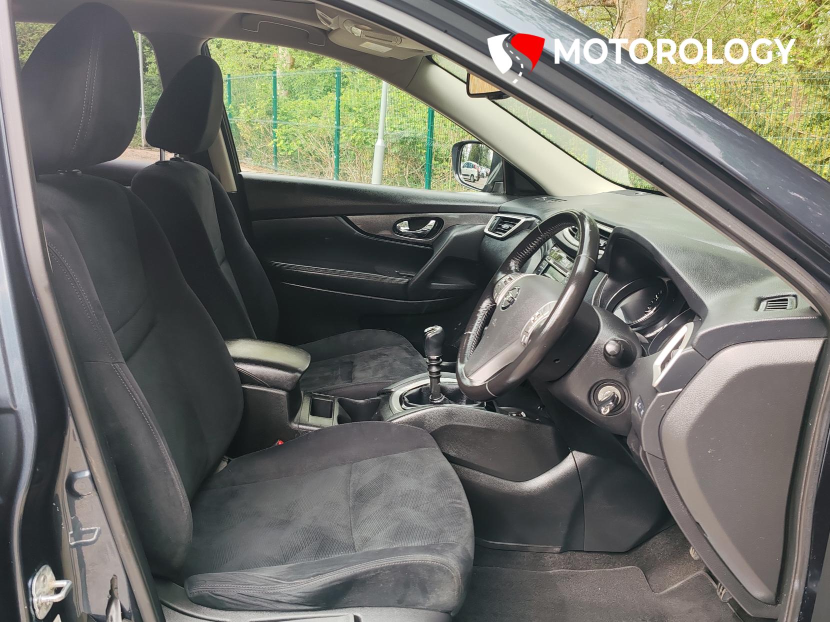Nissan X-Trail 1.6 DIG-T Acenta SUV 5dr Petrol Manual Euro 6 (s/s) (163 ps)