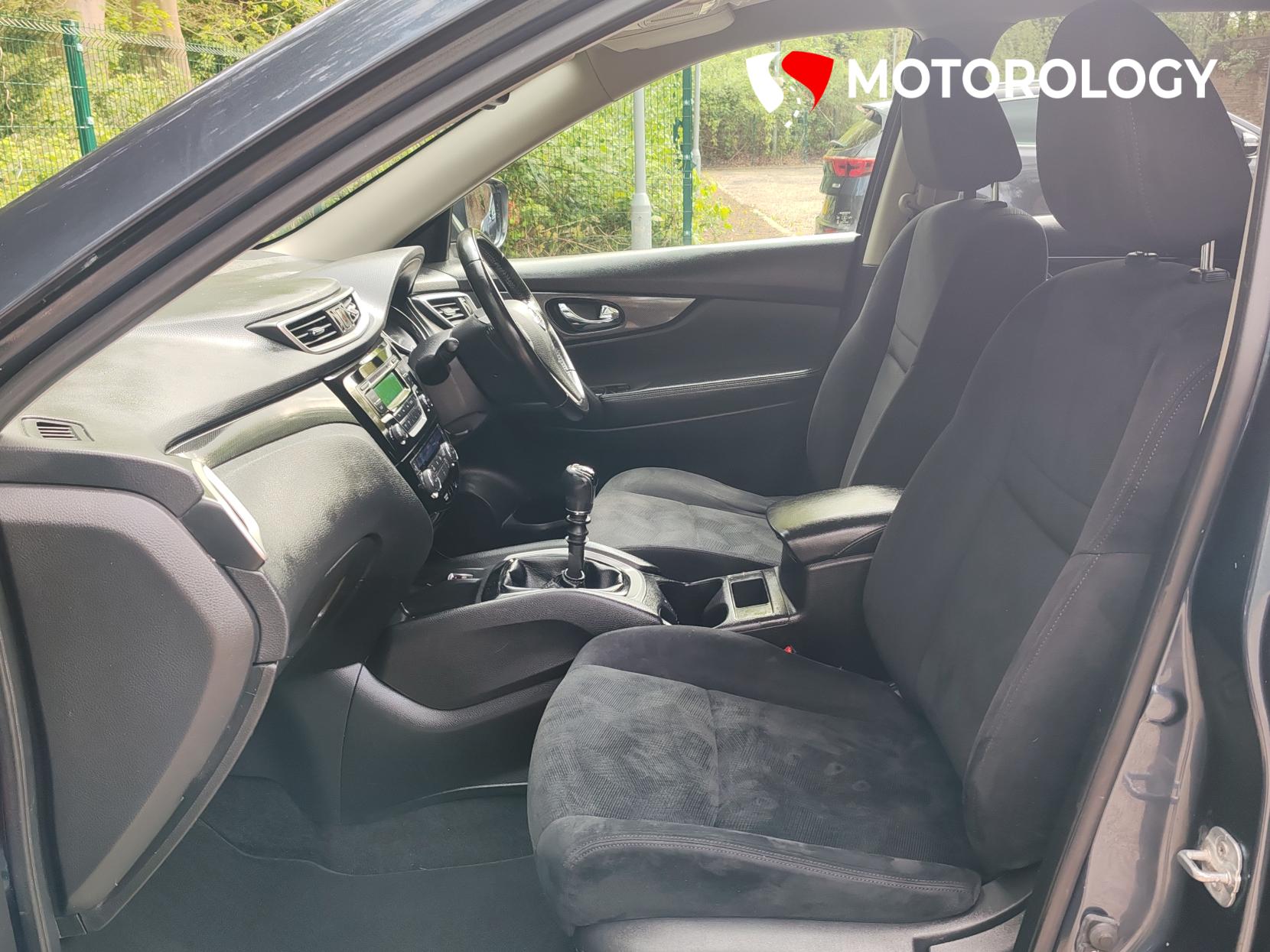 Nissan X-Trail 1.6 DIG-T Acenta SUV 5dr Petrol Manual Euro 6 (s/s) (163 ps)