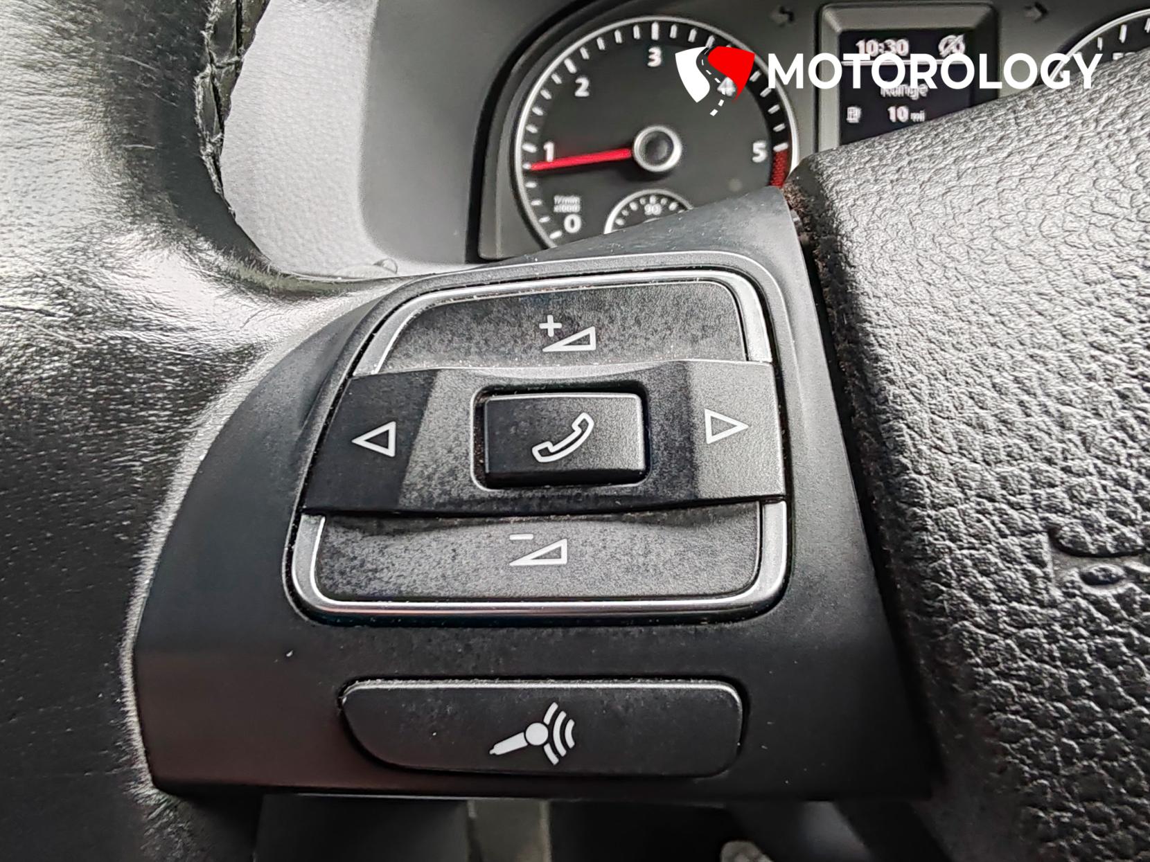 Volkswagen Touran 1.6 TDI BlueMotion Tech SE MPV 5dr Diesel DSG Euro 5 (s/s) (105 ps)