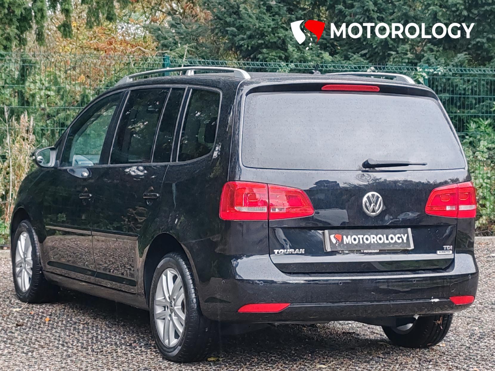 Volkswagen Touran 1.6 TDI BlueMotion Tech SE MPV 5dr Diesel DSG Euro 5 (s/s) (105 ps)
