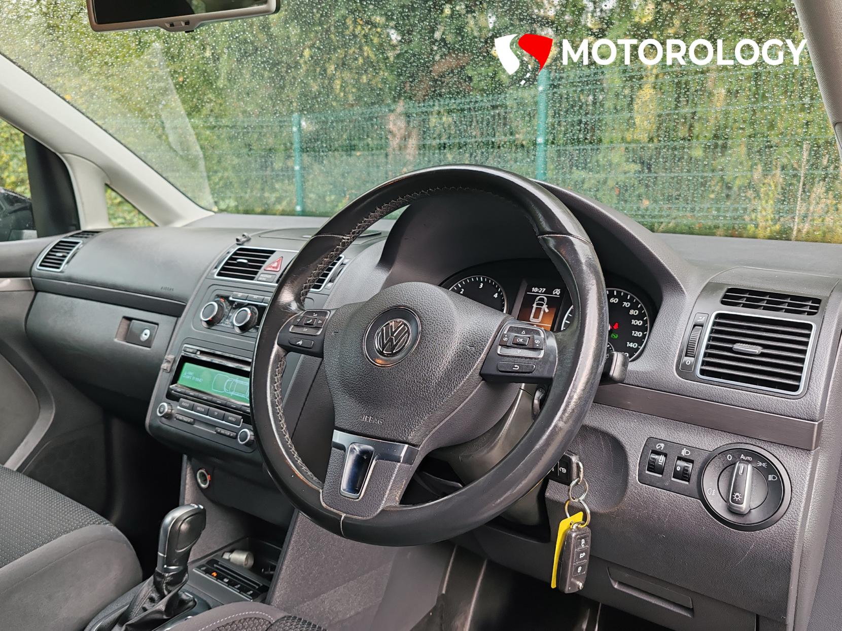 Volkswagen Touran 1.6 TDI BlueMotion Tech SE MPV 5dr Diesel DSG Euro 5 (s/s) (105 ps)