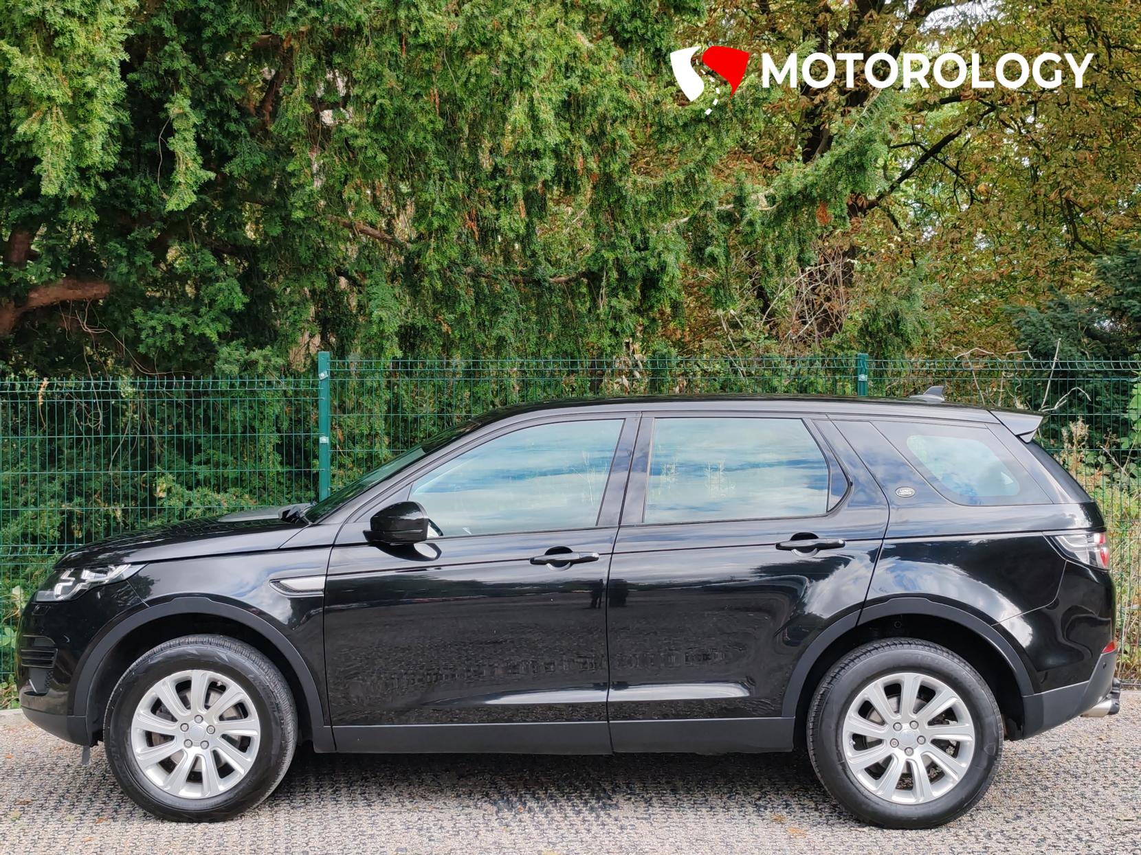 Land Rover Discovery Sport 2.0 TD4 SE SUV 5dr Diesel Manual 4WD Euro 6 (s/s) (180 ps)