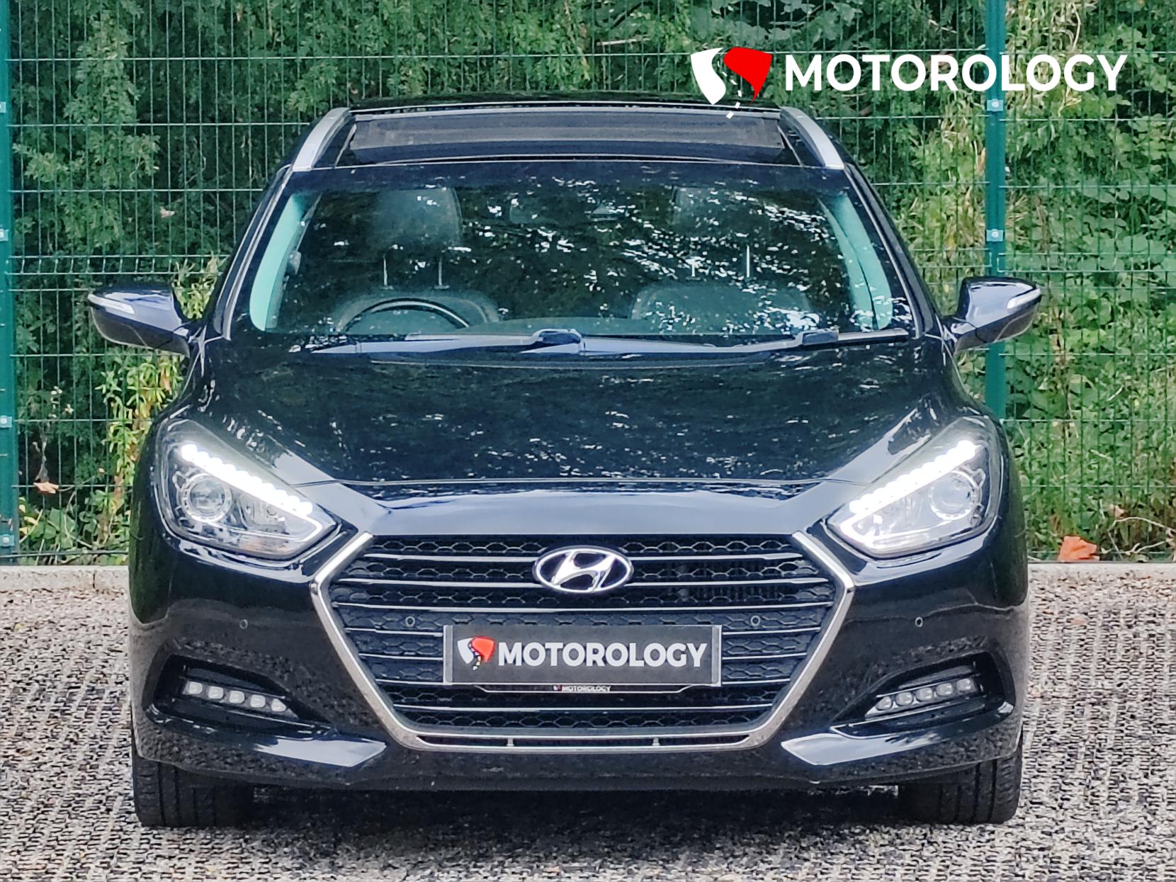 Hyundai i40 1.7 CRDi Blue Drive Premium Tourer 5dr Diesel DCT Euro 6 (s/s) (141 ps)