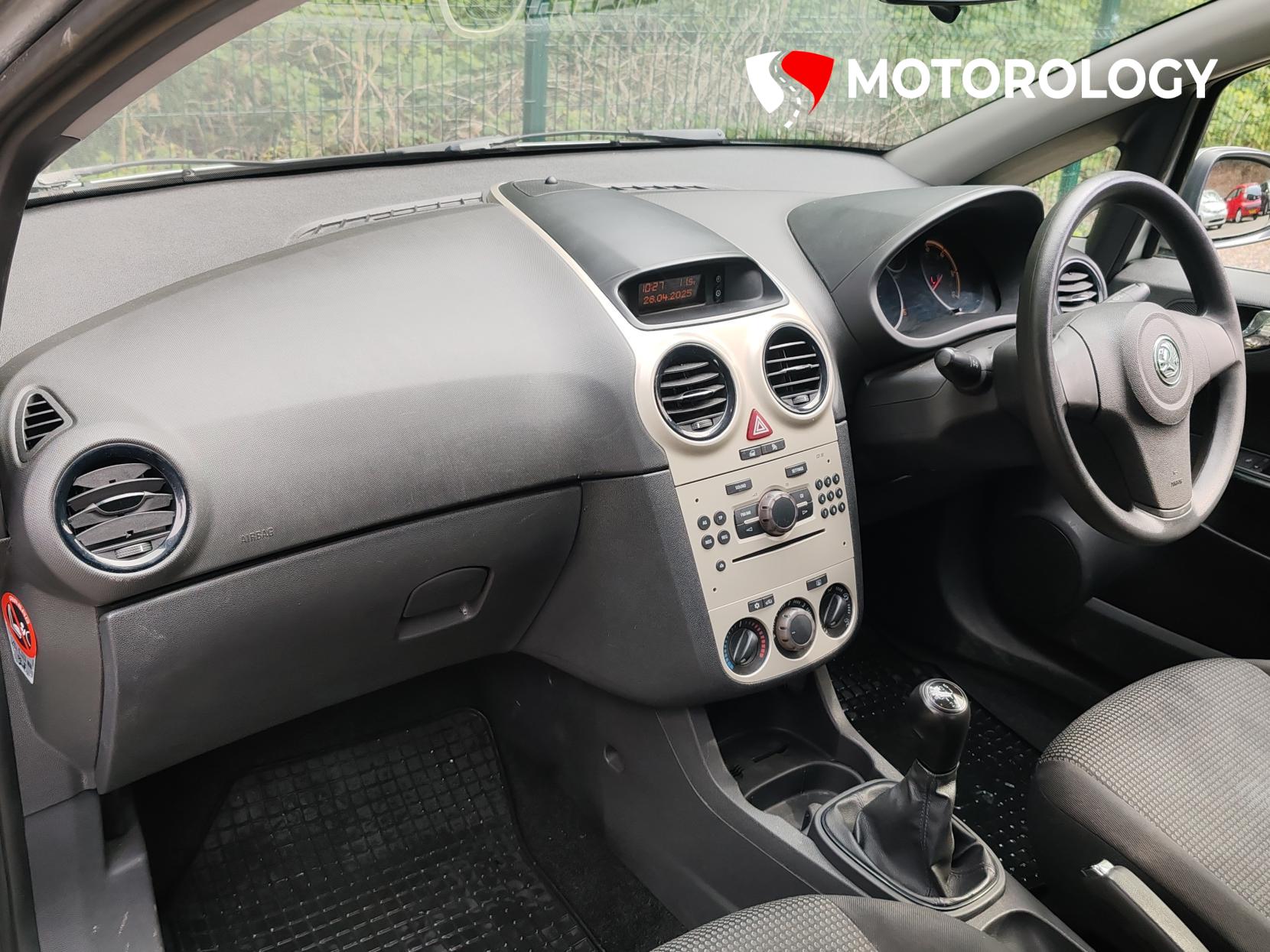 Vauxhall Corsa 1.0i 12v Life Hatchback 5dr Petrol Manual (134 g/km, 59 bhp)