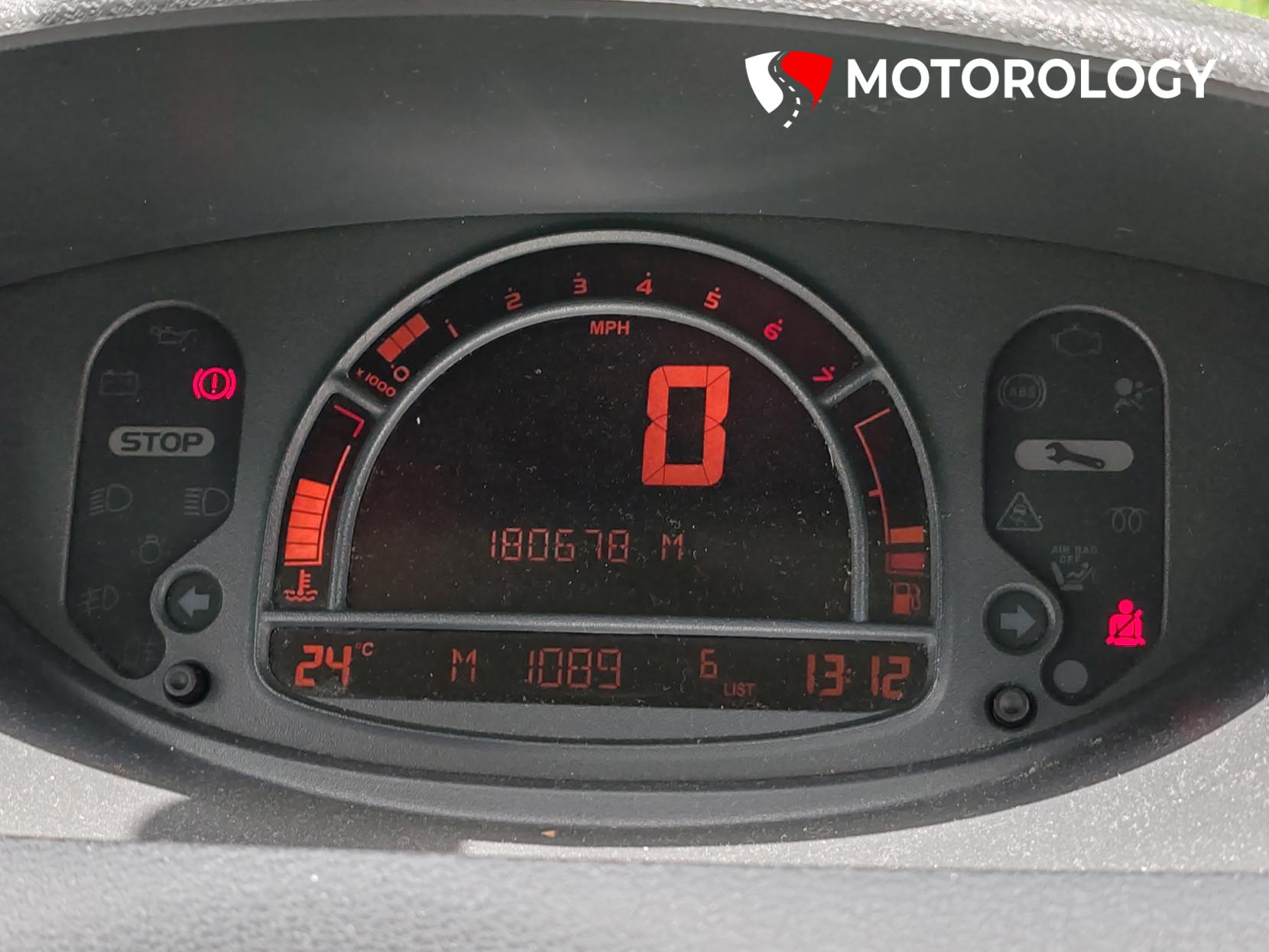 Renault Modus 1.2 16v Oasis Hatchback 5dr Petrol Manual (145 g/km, 75 bhp)