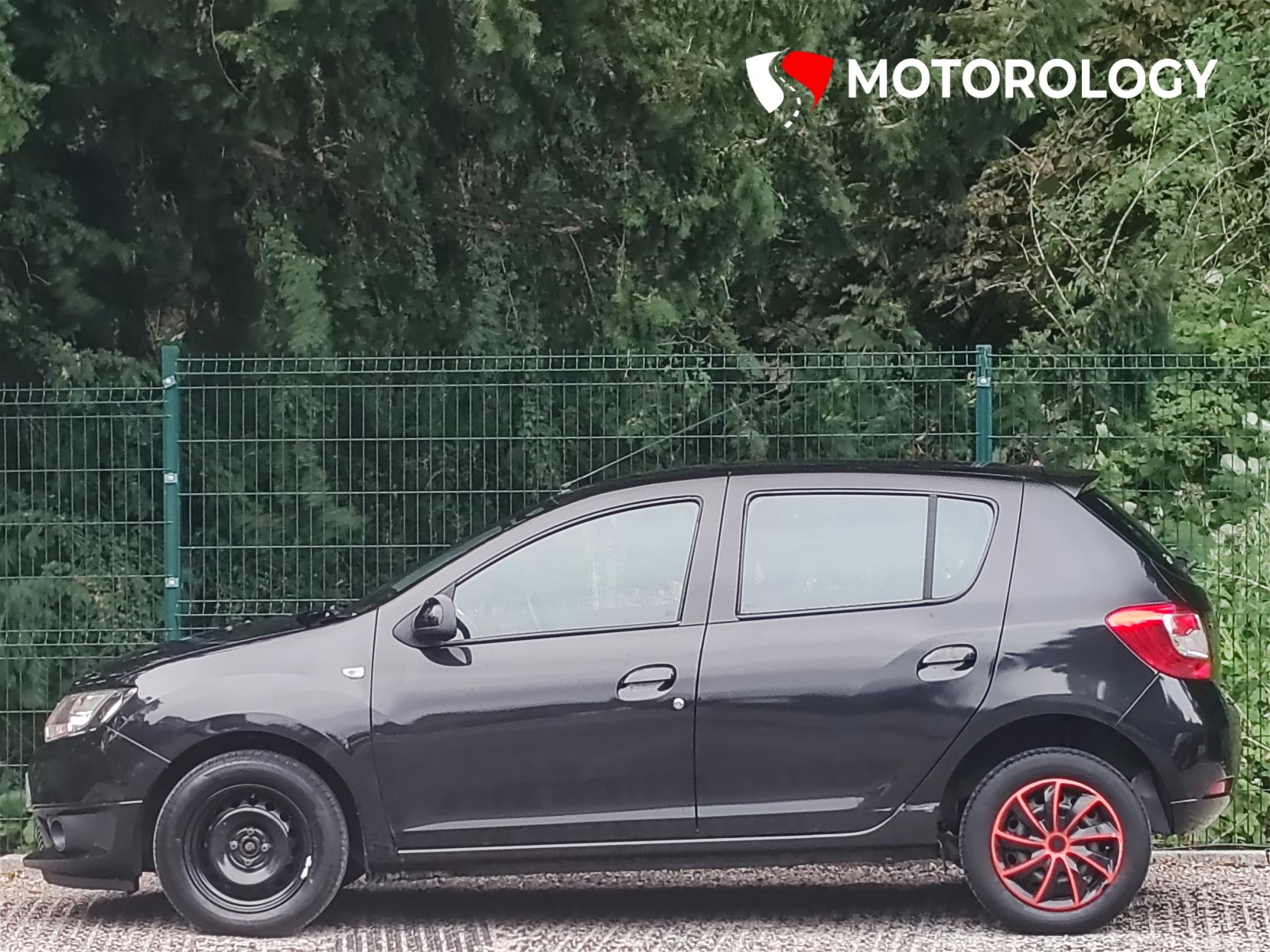 Dacia Sandero 1.5 dCi Laureate Hatchback 5dr Diesel Manual Euro 5 (90 ps)