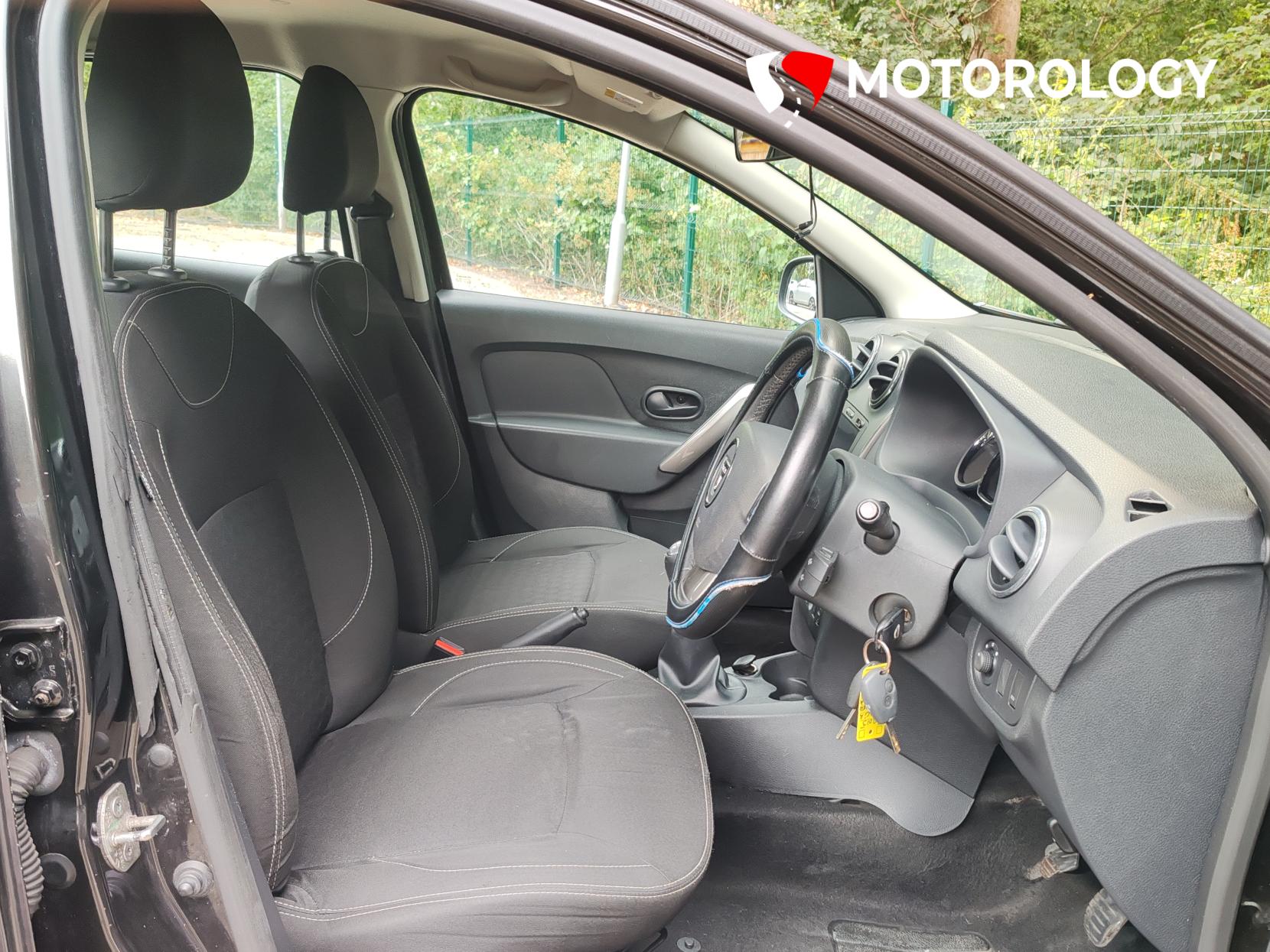 Dacia Sandero 1.5 dCi Laureate Hatchback 5dr Diesel Manual Euro 5 (90 ps)