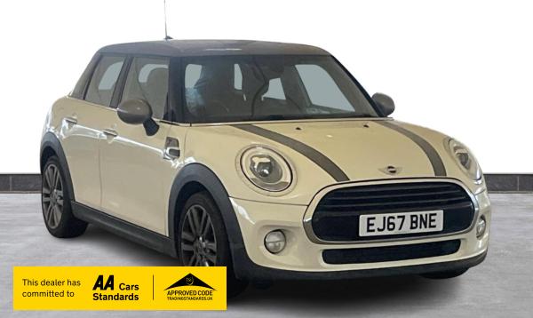 MINI Hatch 1.5 Cooper Seven Hatchback 5dr Petrol Auto Euro 6 (s/s) (136 ps)