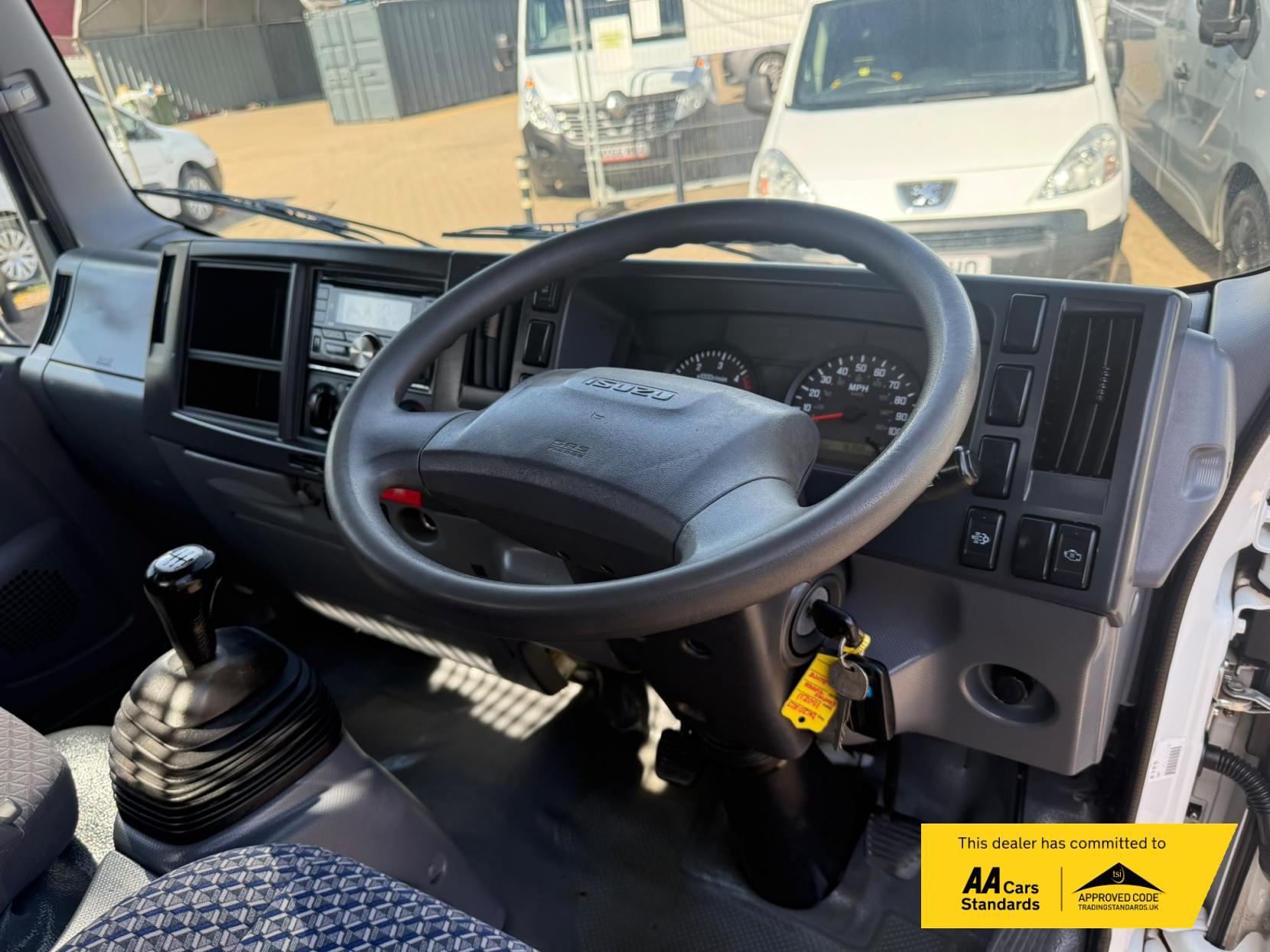 2020 Isuzu Grafter 1.9D N35 Green Dropside 2dr Diesel Manual RWD LWB Euro 6 (TRW) (125 ps) - Thumbnail 36
