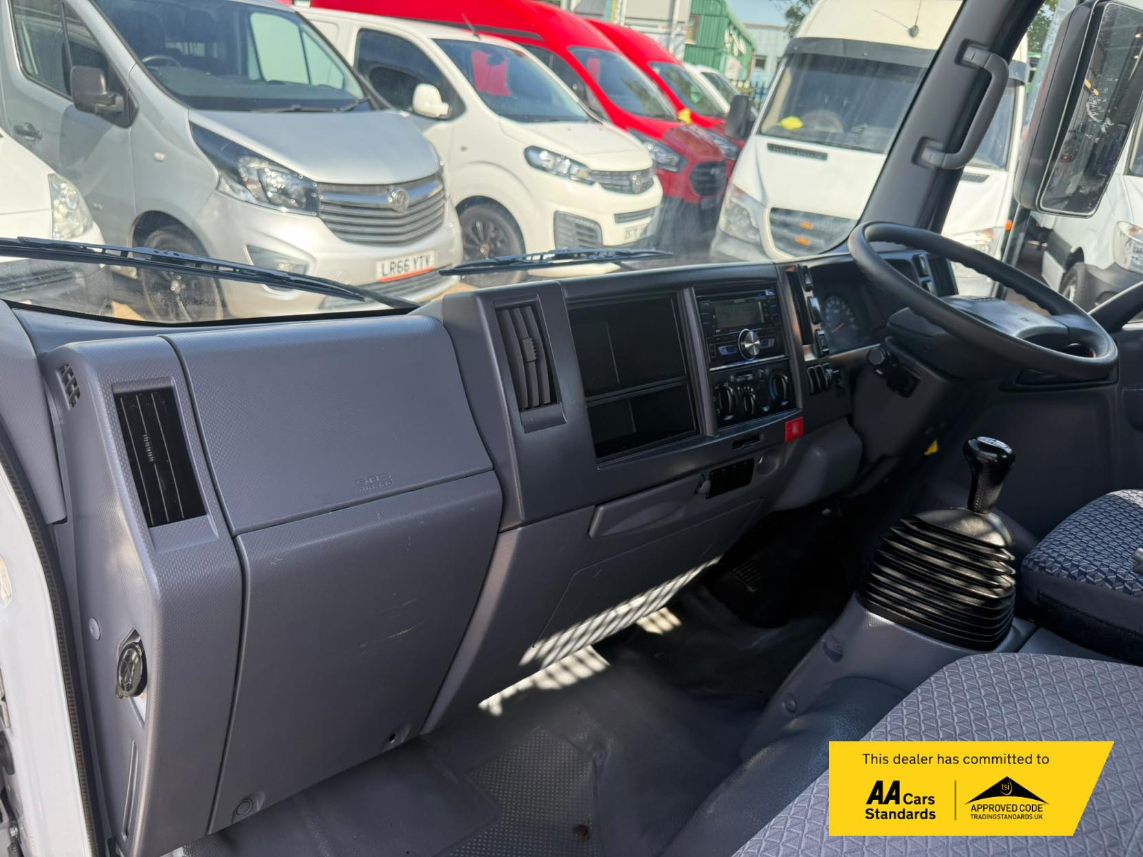 2020 Isuzu Grafter 1.9D N35 Green Dropside 2dr Diesel Manual RWD LWB Euro 6 (TRW) (125 ps) - Thumbnail 25
