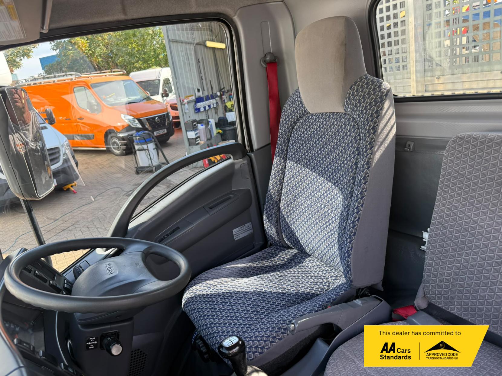2020 Isuzu Grafter 1.9D N35 Green Dropside 2dr Diesel Manual RWD LWB Euro 6 (TRW) (125 ps) - Thumbnail 20