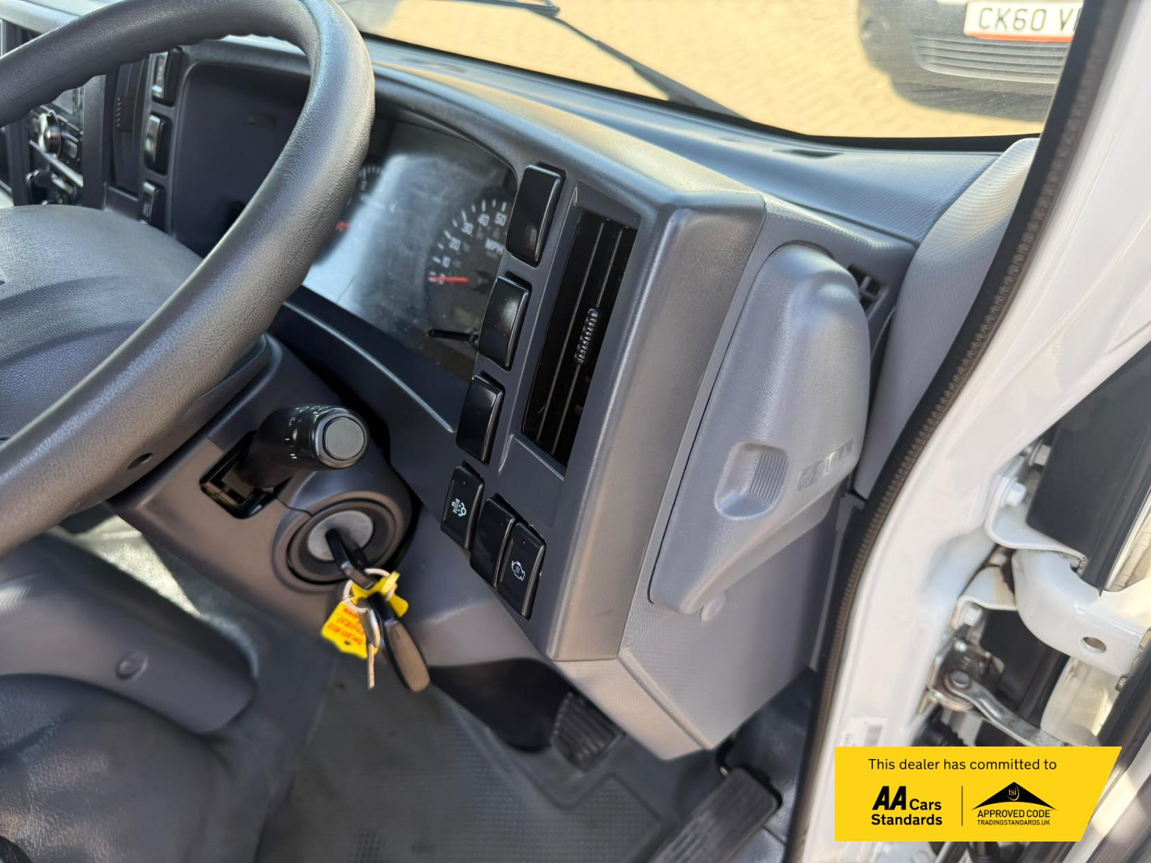 2020 Isuzu Grafter 1.9D N35 Green Dropside 2dr Diesel Manual RWD LWB Euro 6 (TRW) (125 ps) - Thumbnail 41